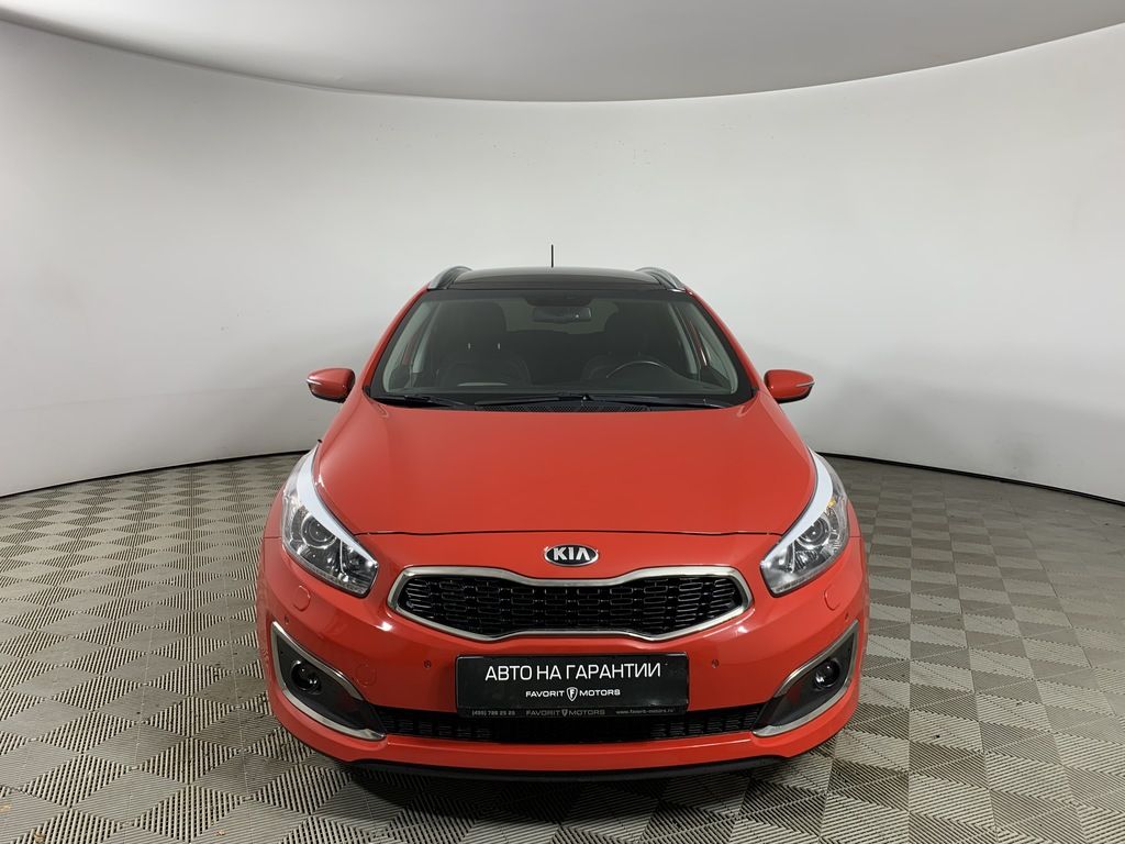 Kia Ceed 2016 Red line Luxe