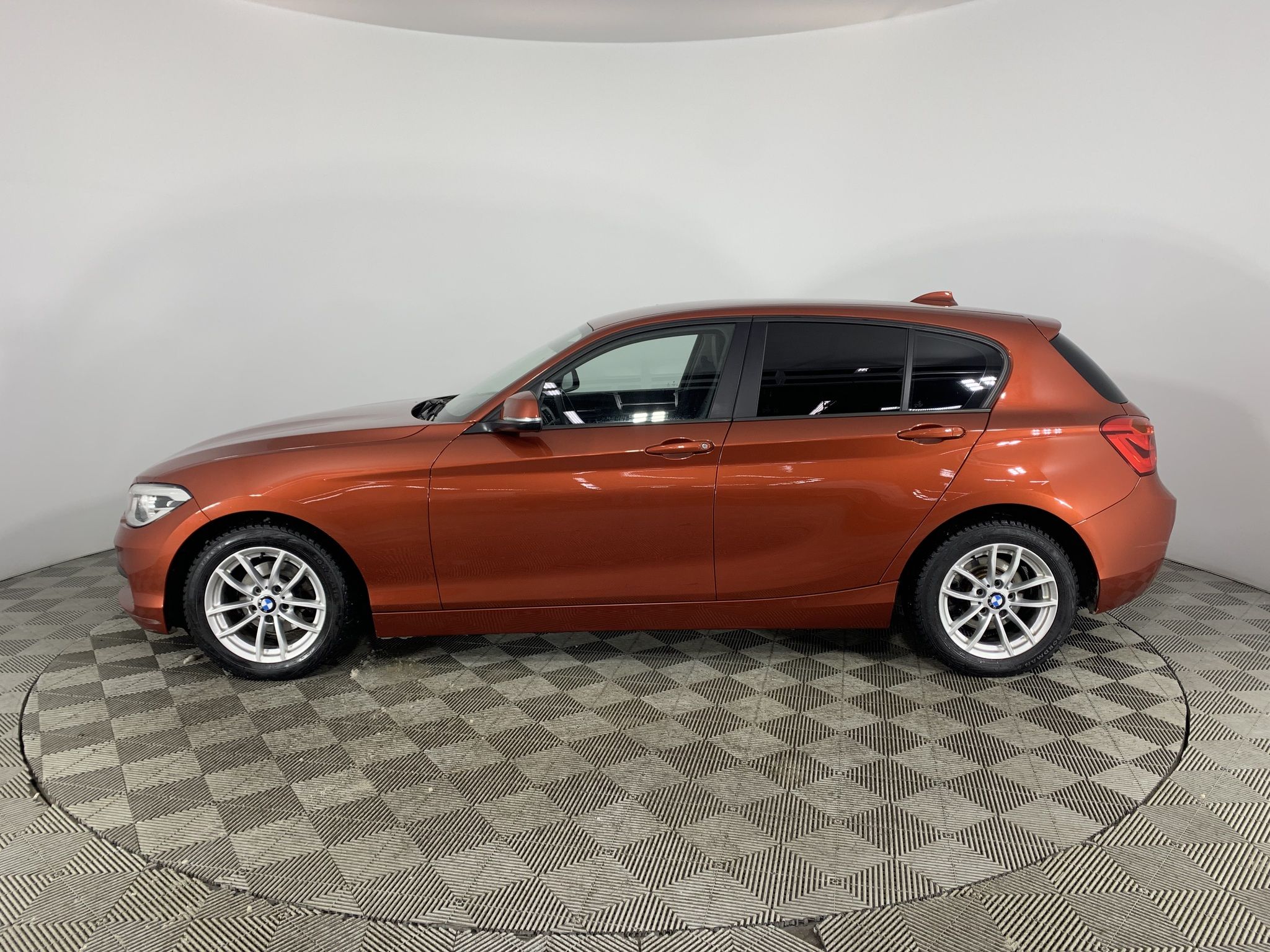 Купить BMW 1 2017 года с пробегом 74 655 км в Москве | Продажа б/у БМВ 1  хэтчбек