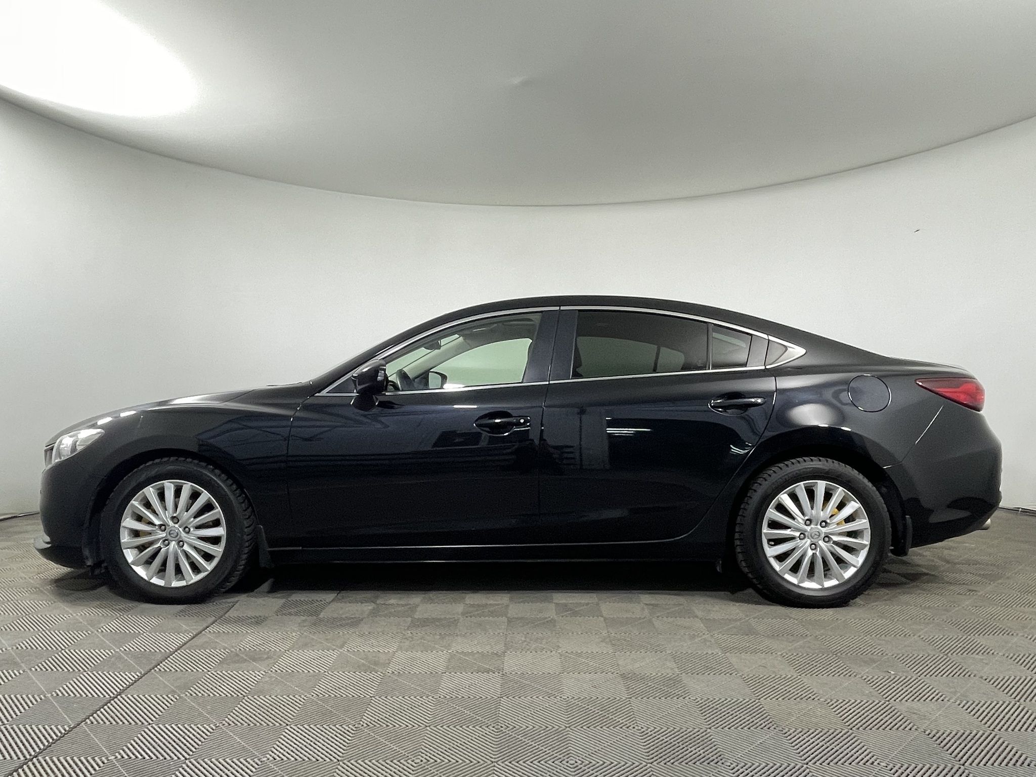  Mazda 6 2013    243 133         6 