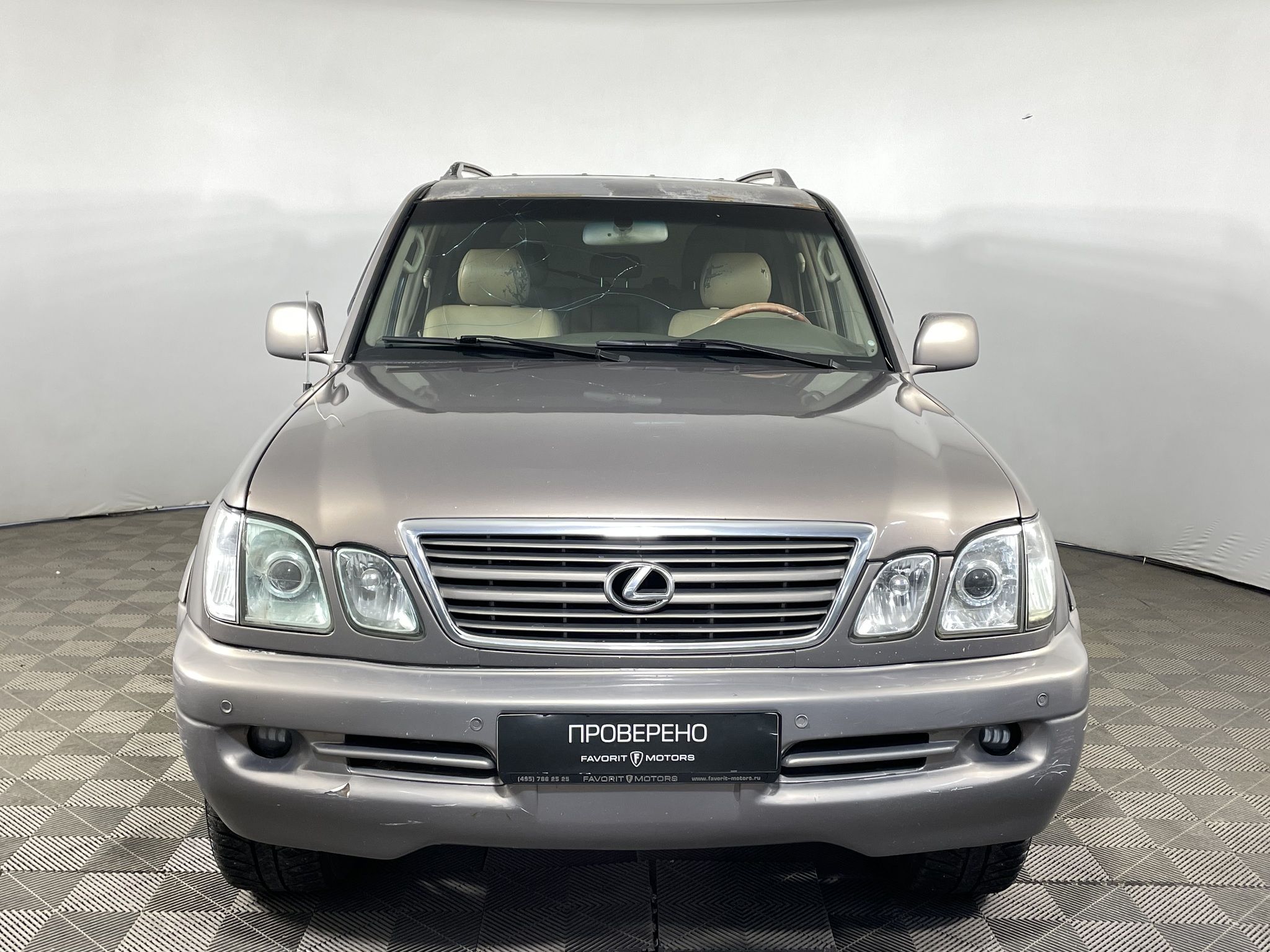 Купить LEXUS LX 470 2000 года с пробегом 309 900 км в Москве | Продажа б/у  Лексус LX 470 внедорожник