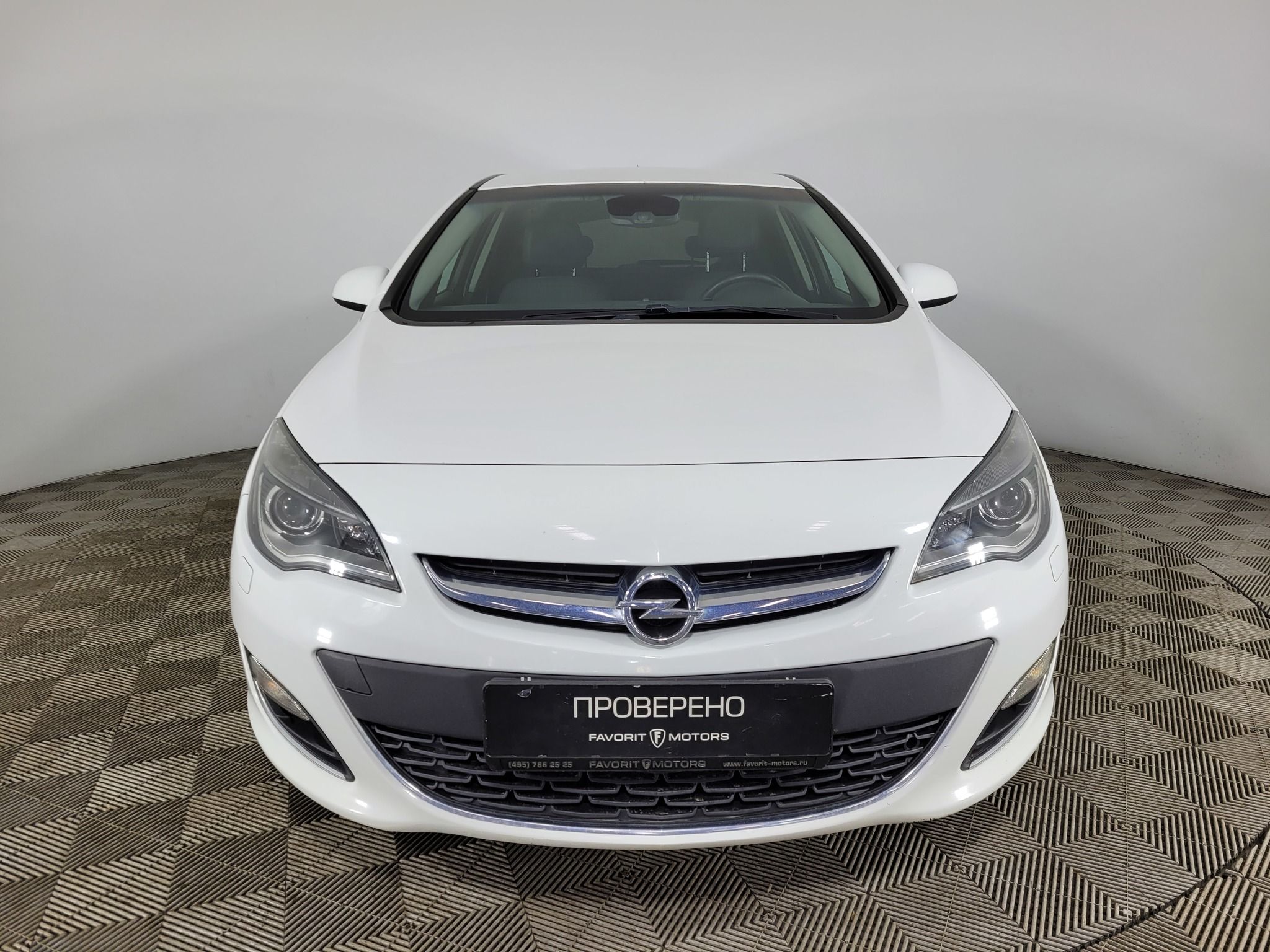 Купить Opel ASTRA 2013 года с пробегом 93 964 км в Москве | Продажа б/у  Опель Астра хэтчбек