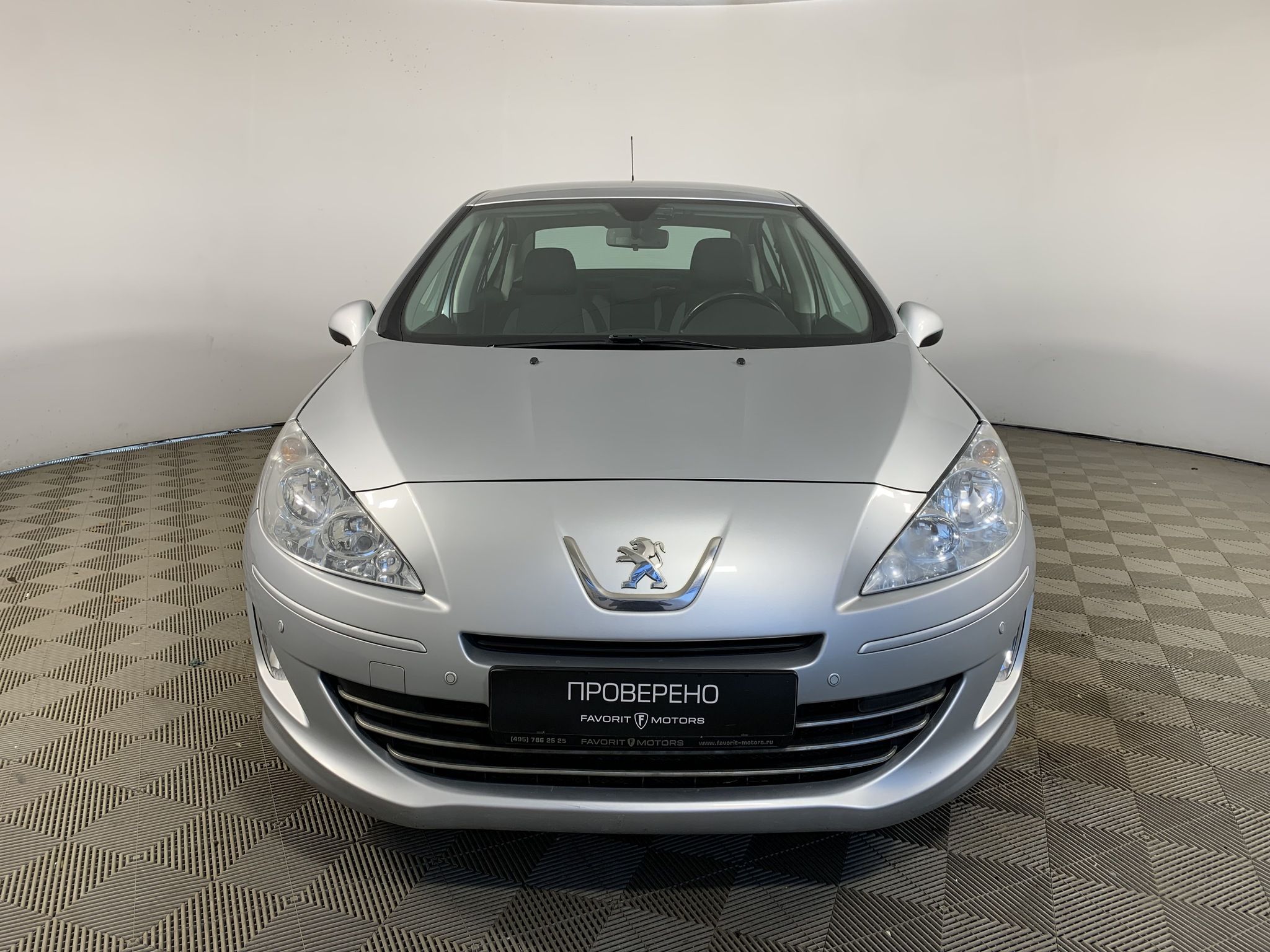 Купить Peugeot 408 2016 года с пробегом 45 463 км в Москве | Продажа б/у  Пежо 408 седан