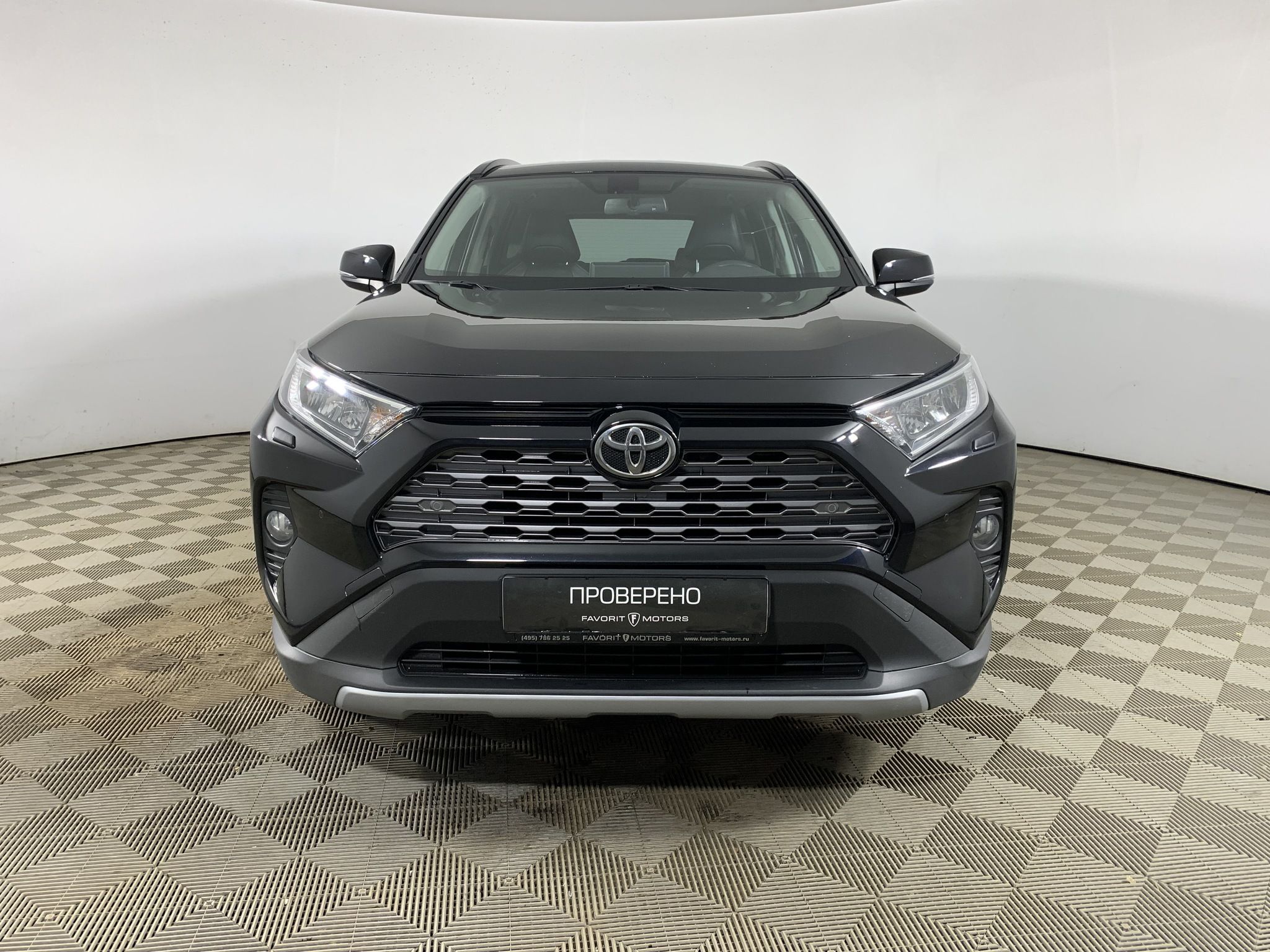 Купить TOYOTA RAV4 2020 года с пробегом 103 552 км в Москве | Продажа б/у  Тойота Тойота РАВ 4 внедорожник