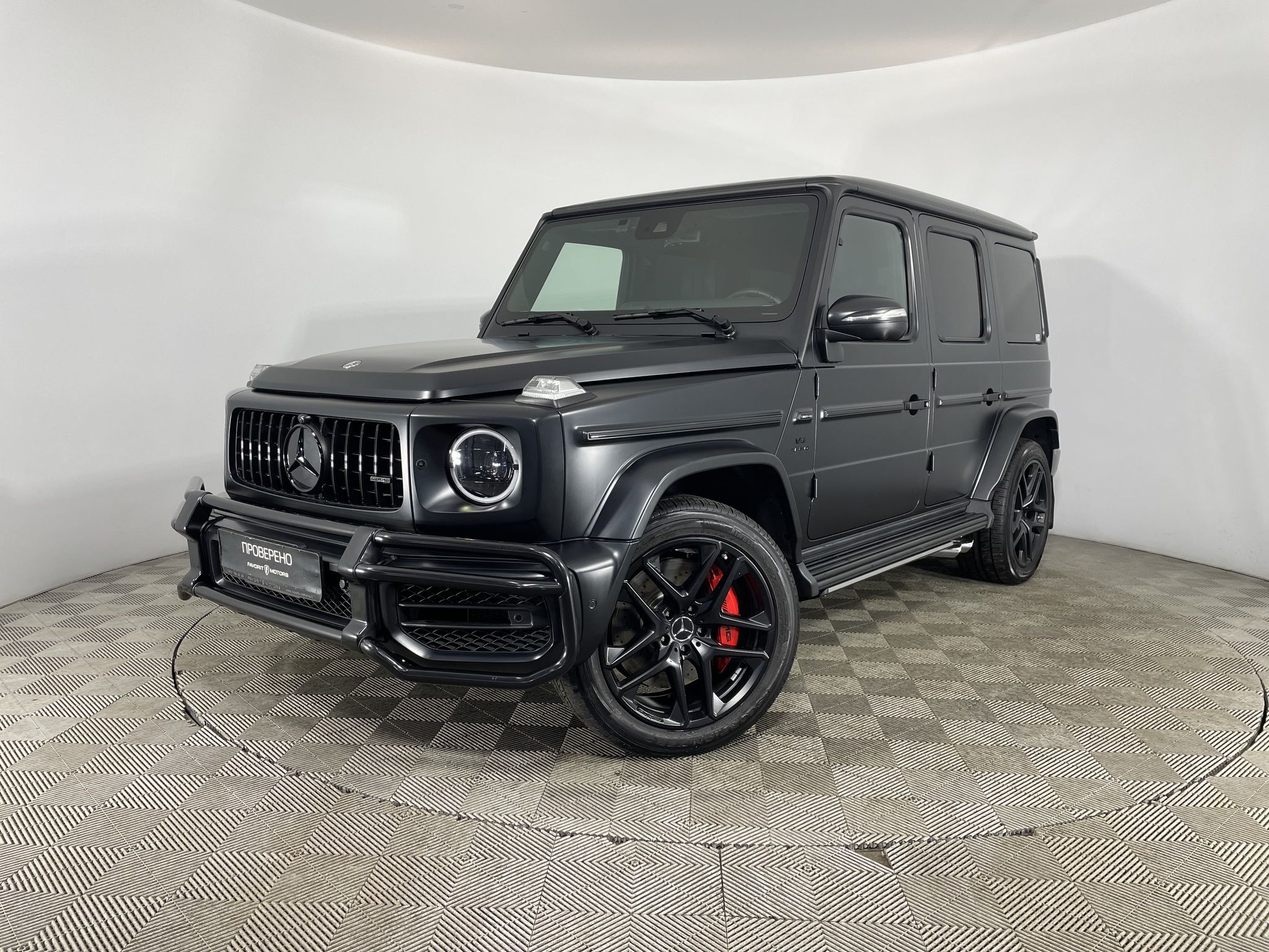 MERCEDES-BENZ G63 AMG