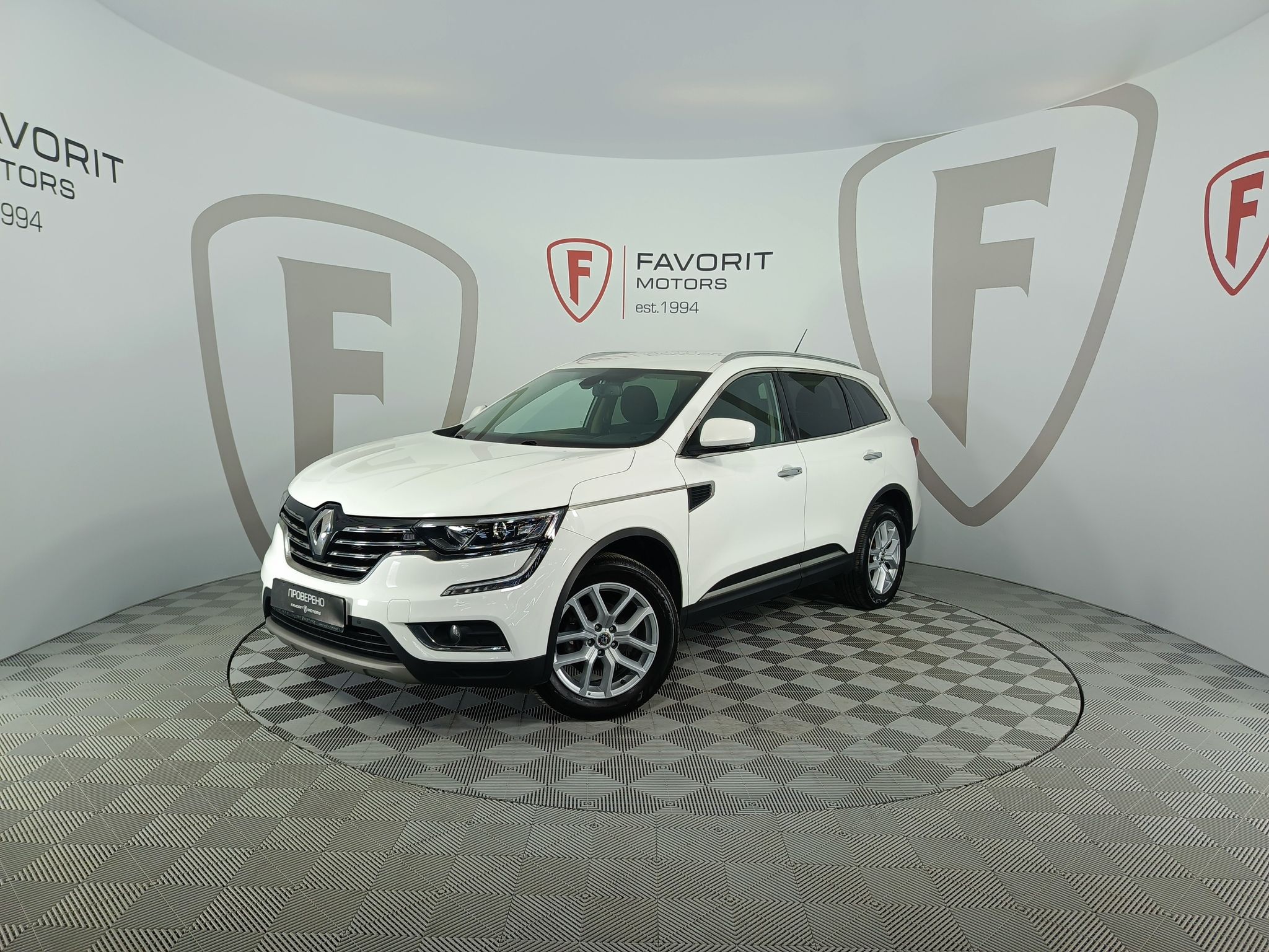 Купить Renault KOLEOS 2019 года с пробегом 41 848 км в Москве | Продажа б/у Рено  Колеос внедорожник