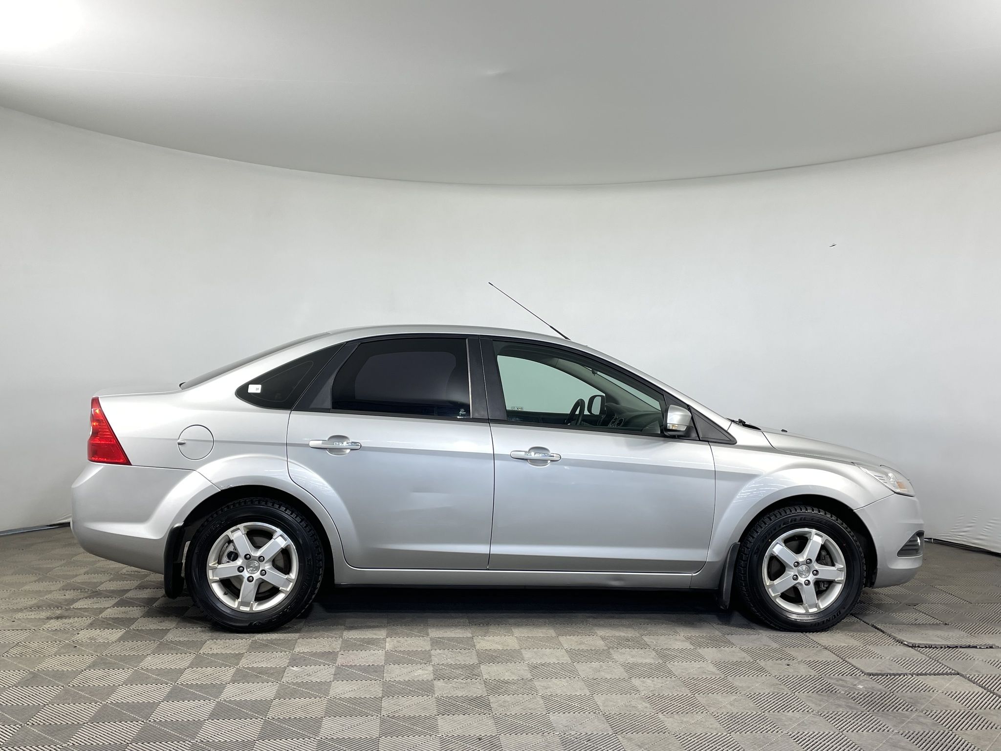 Купить Ford FOCUS 2010 года с пробегом 186 012 км в Москве | Продажа б/у  Форд Фокус седан