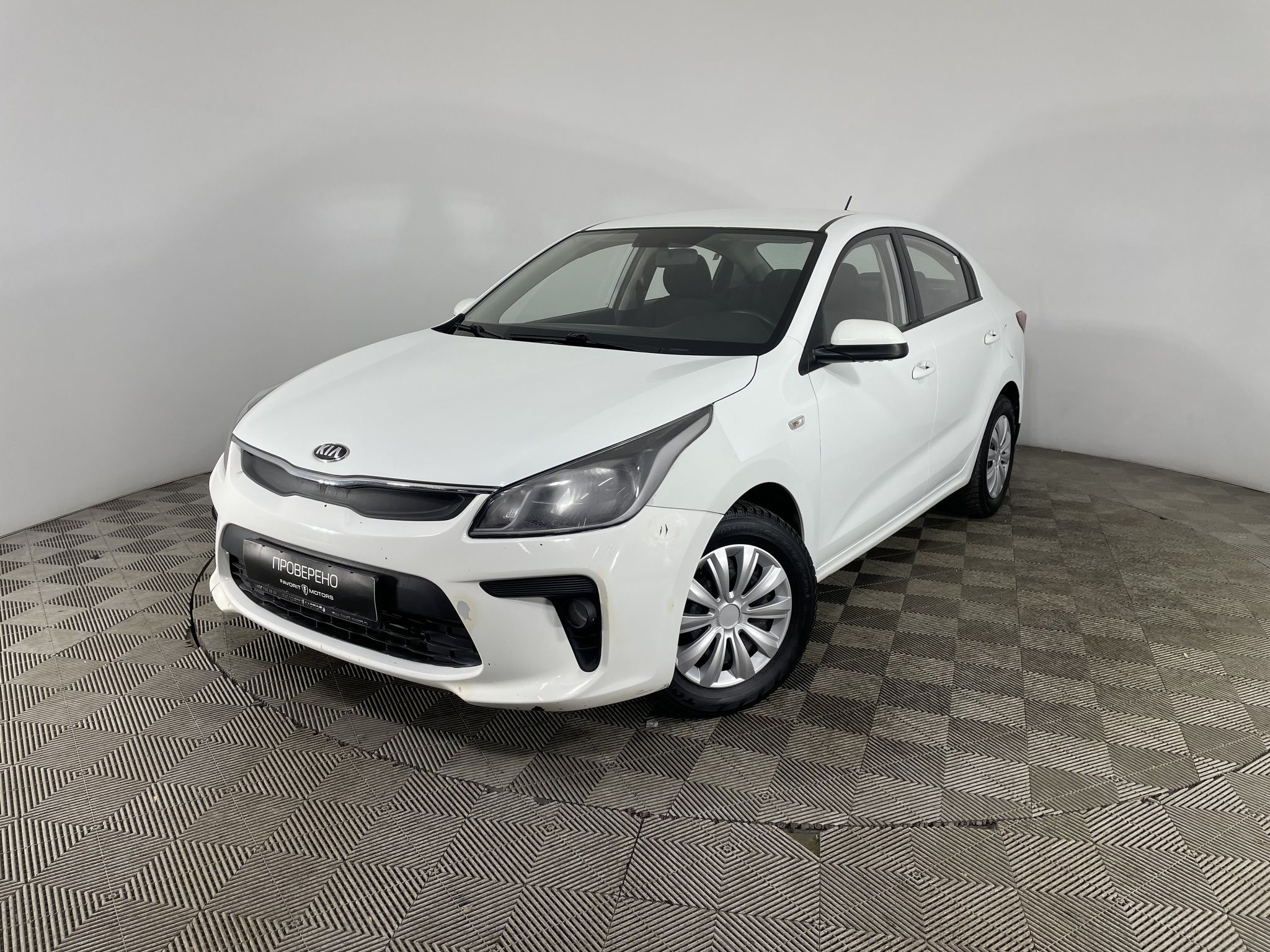 Купить Kia Rio 2018 года с пробегом 118 689 км в Москве | Продажа б/у Киа  Рио седан