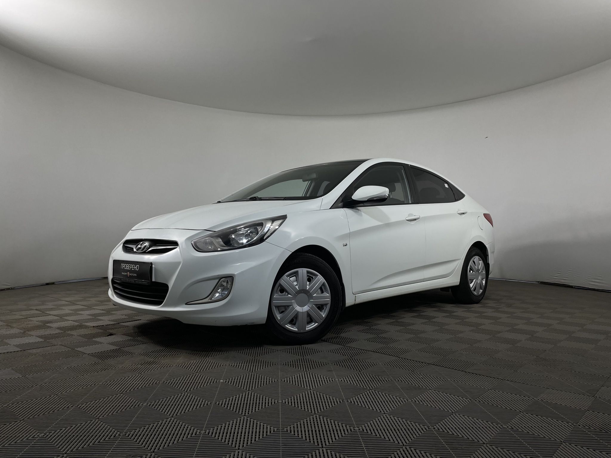 Купить Hyundai SOLARIS 2012 года с пробегом 114 180 км в Москве | Продажа  б/у Хендай Солярис седан