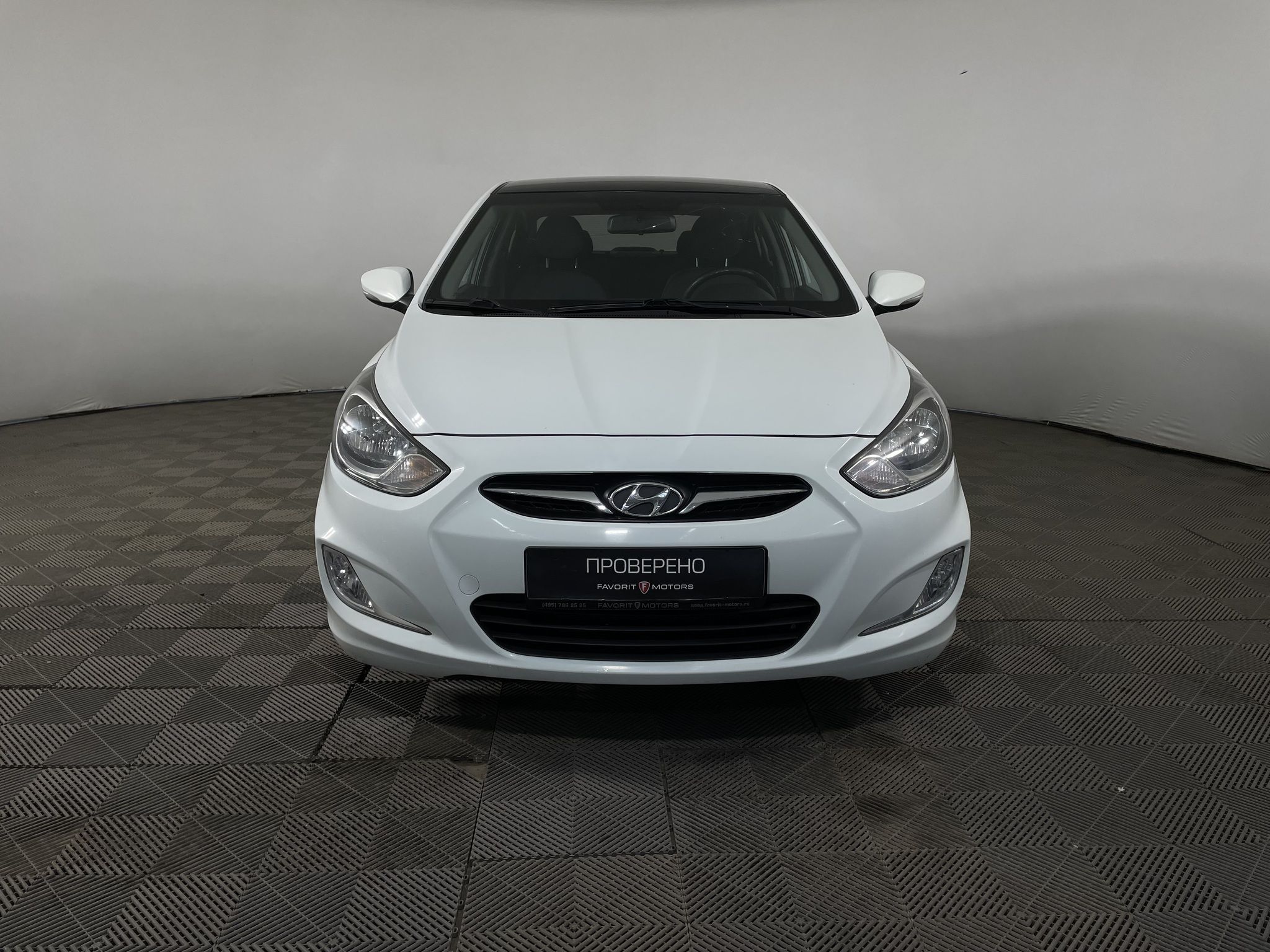 Купить Hyundai SOLARIS 2012 года с пробегом 114 180 км в Москве | Продажа  б/у Хендай Солярис седан