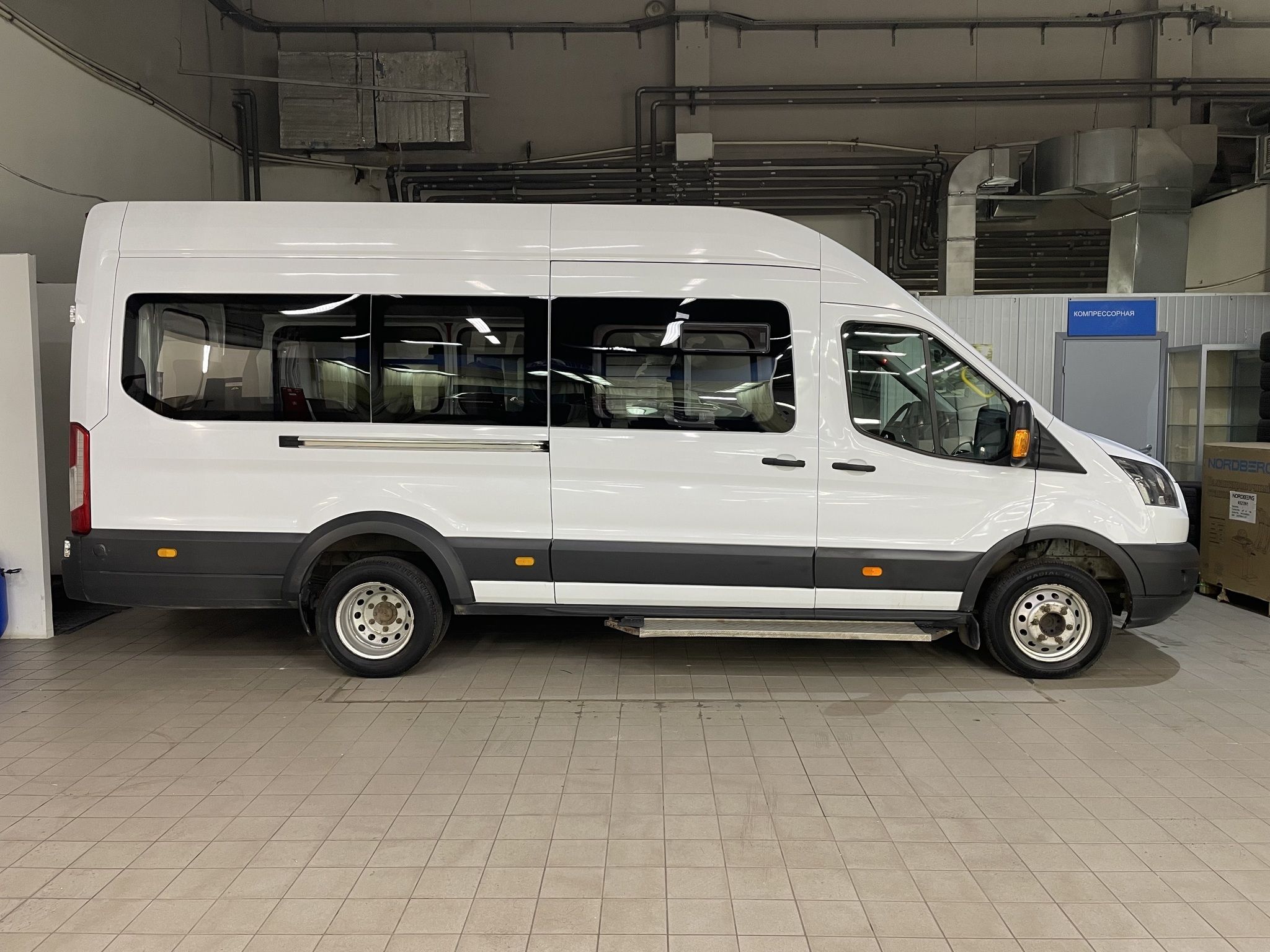 Купить Ford TRANSIT 2017 года с пробегом 176 590 км в Москве | Продажа б/у Форд  Транзит микроавтобус