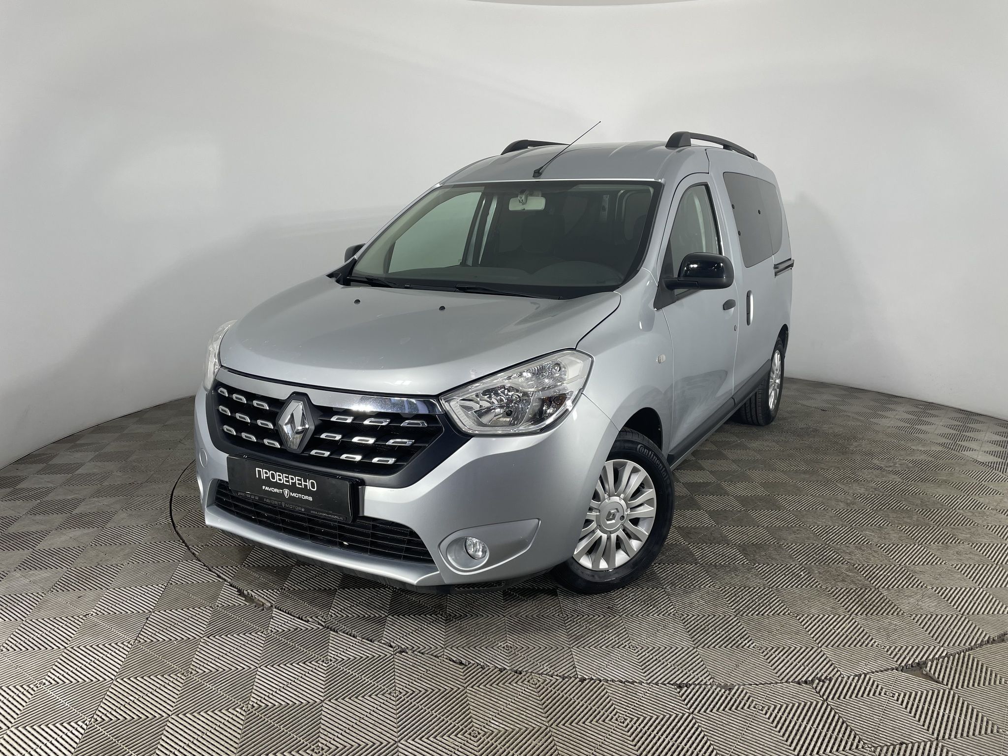 Купить Renault DOKKER 2019 года с пробегом 56 200 км в Москве | Продажа б/у  Рено Доккер универсал