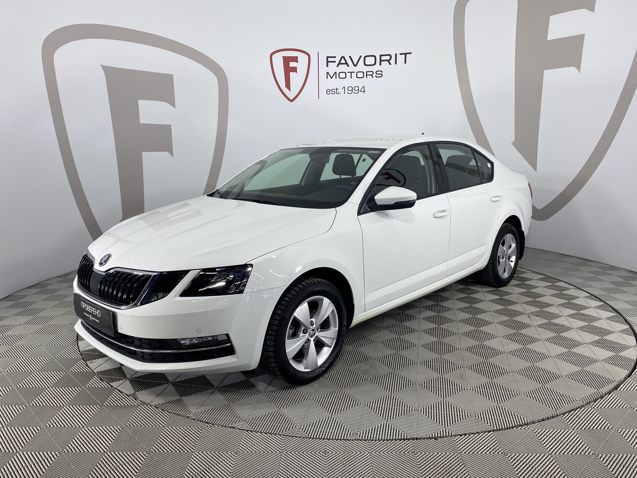 Купить Skoda OCTAVIA 2018 года с пробегом 52 232 км в Москве | Продажа б/у  Шкода Новая Октавия лифтбек