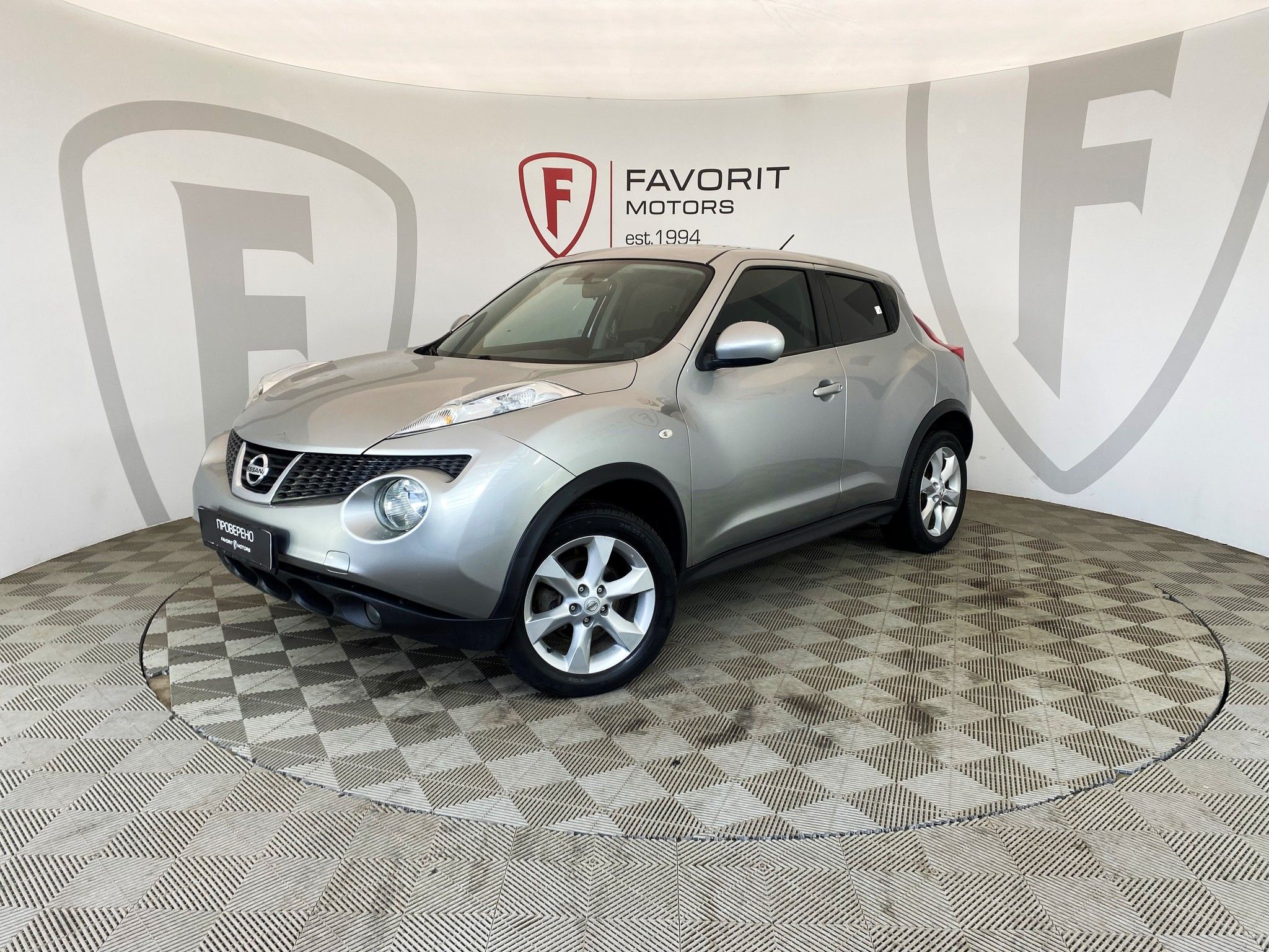 Купить NISSAN JUKE 2012 года с пробегом 88 300 км в Москве | Продажа б/у  Ниссан Жук внедорожник