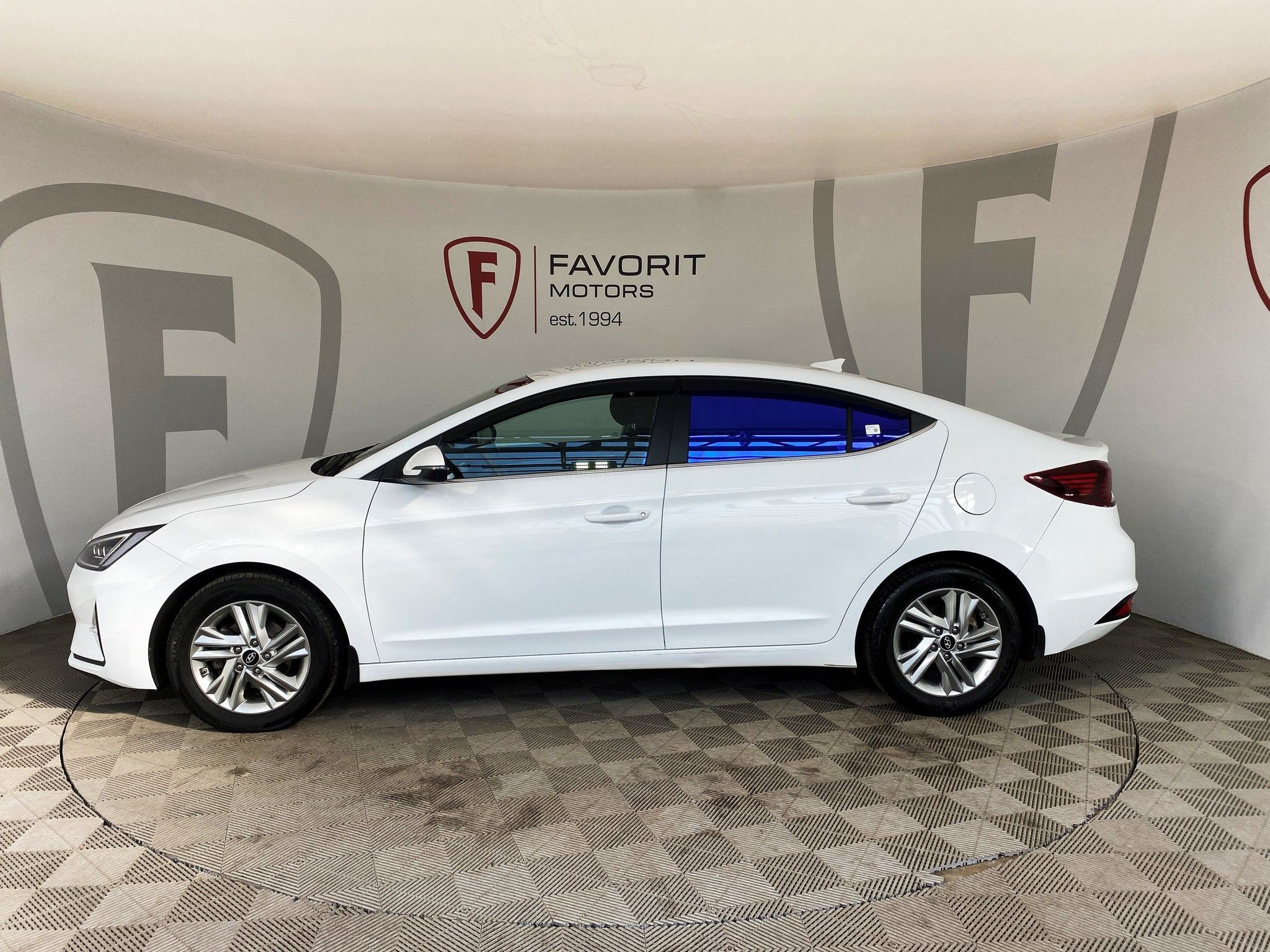 Купить Hyundai ELANTRA 2020 года с пробегом 90 000 км в Москве | Продажа  б/у Хендай ELANTRA седан