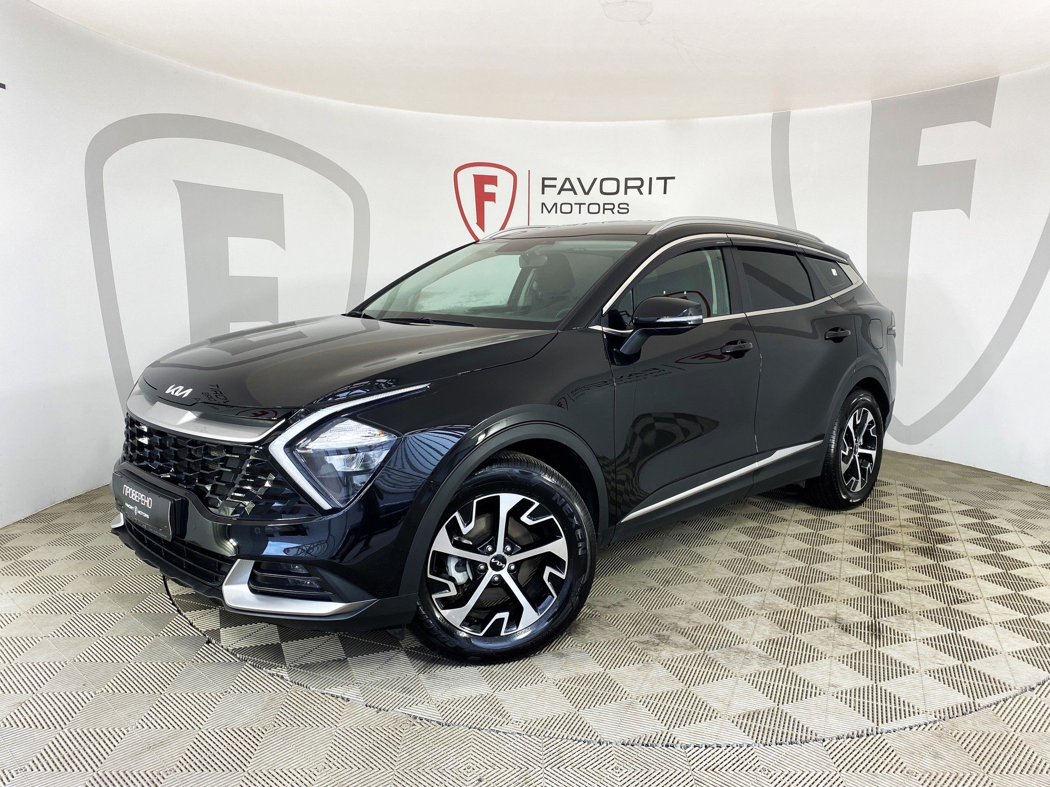 Купить б/у Kia Sportage (Киа Спортейдж) 2.5 (190 л.с.) кроссовер 2022 года  с пробегом 9 381 км в Москве