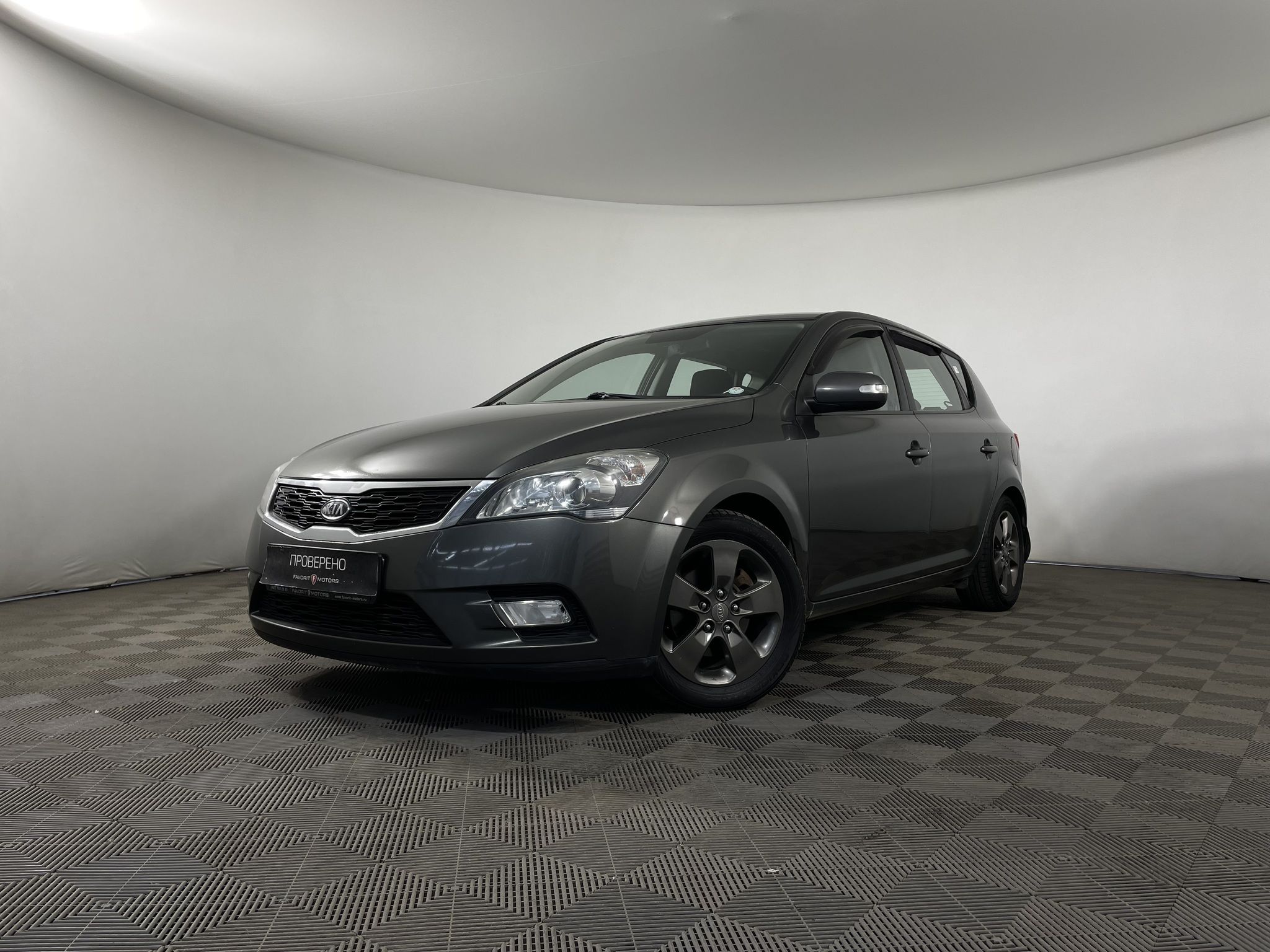 Купить Kia Ceed 2011 года с пробегом 178 902 км в Москве | Продажа б/у Киа  Сид хэтчбек