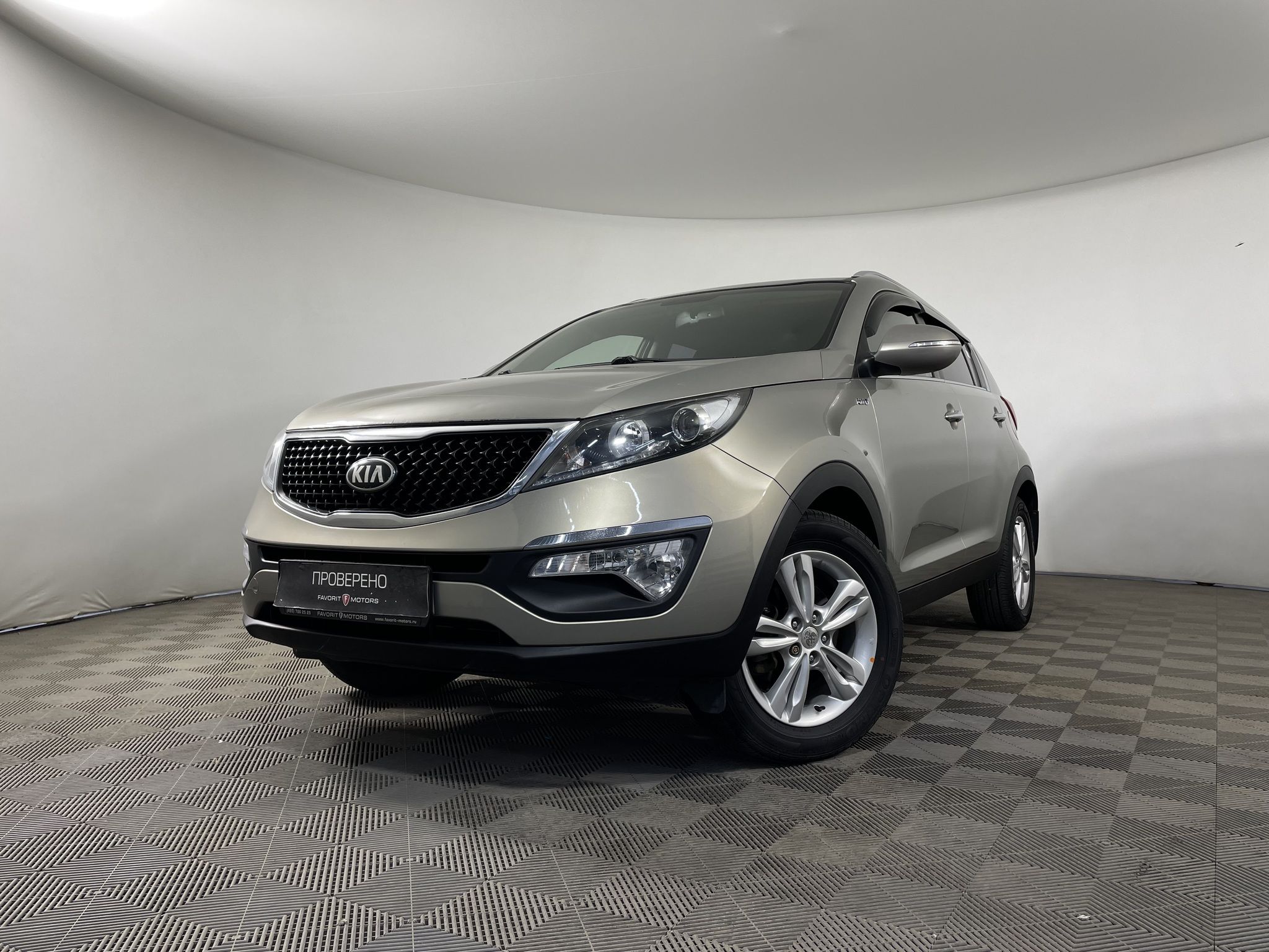 Купить Kia Sportage 2015 года с пробегом 180 473 км в Москве | Продажа б/у Киа  Спортейдж кроссовер