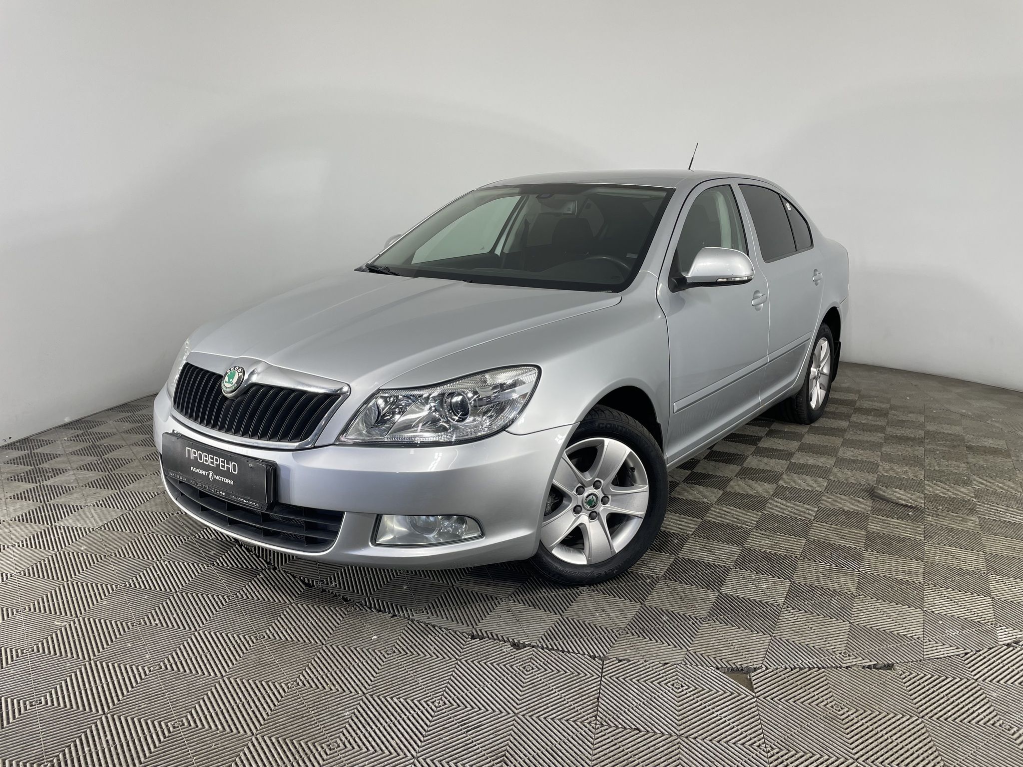 Купить Skoda OCTAVIA 2010 года с пробегом 235 810 км в Москве | Продажа б/у  Шкода Новая Октавия лифтбек