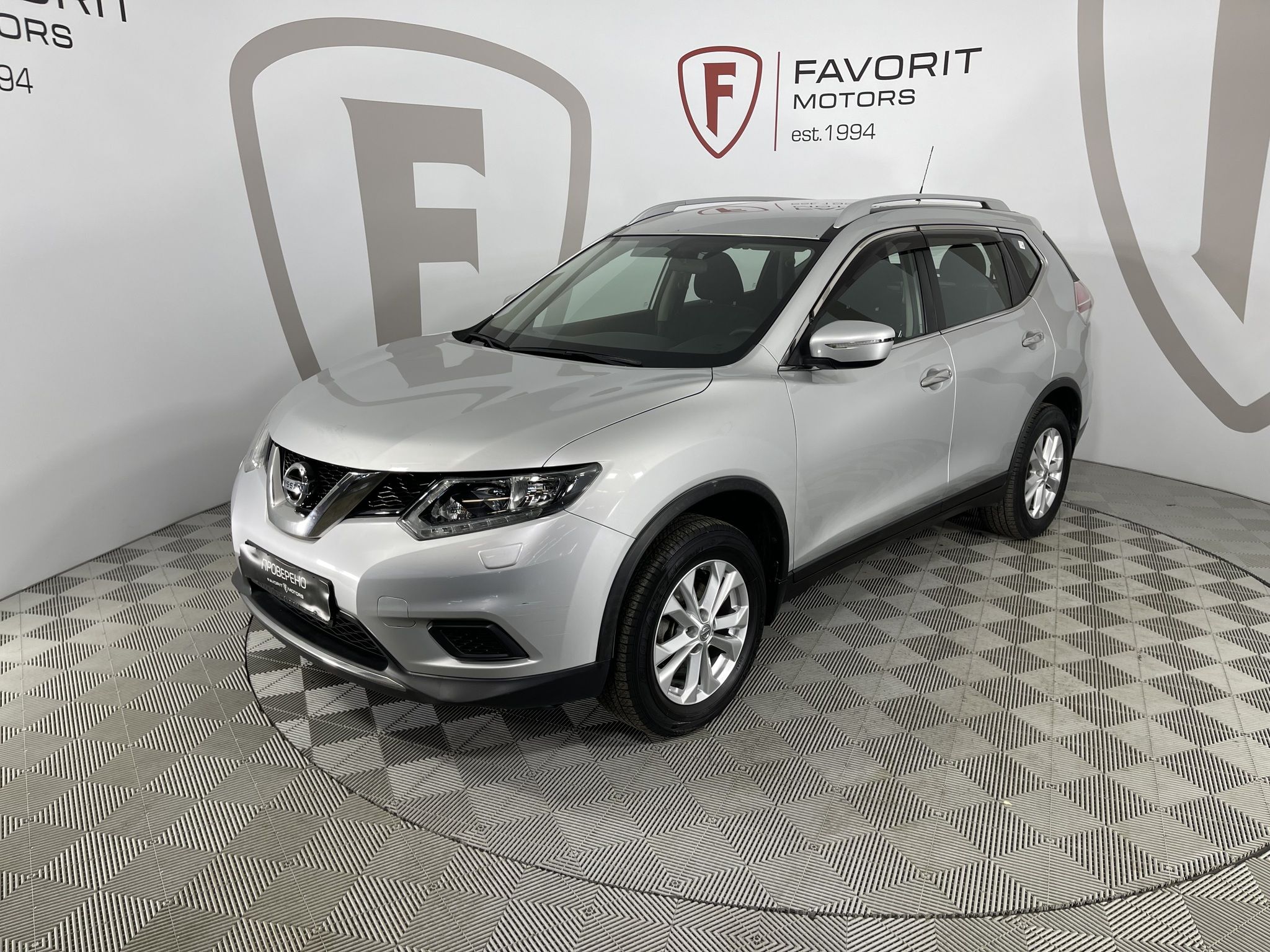 Купить NISSAN X-TRAIL 2015 года с пробегом 97 544 км в Москве | Продажа б/у Ниссан  Х-Трейл внедорожник