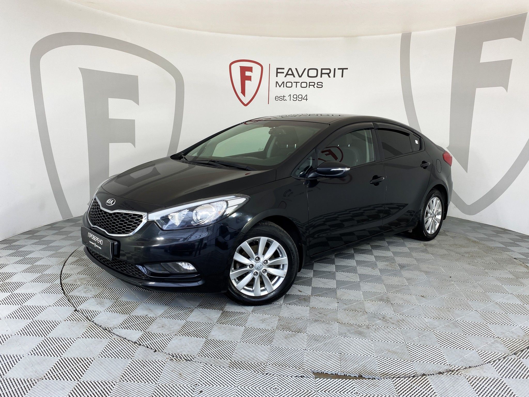 Купить б/у Kia Cerato (Киа Церато) 1.6 (130 л.с.) седан 2015 года с  пробегом 174 410 км в Москве