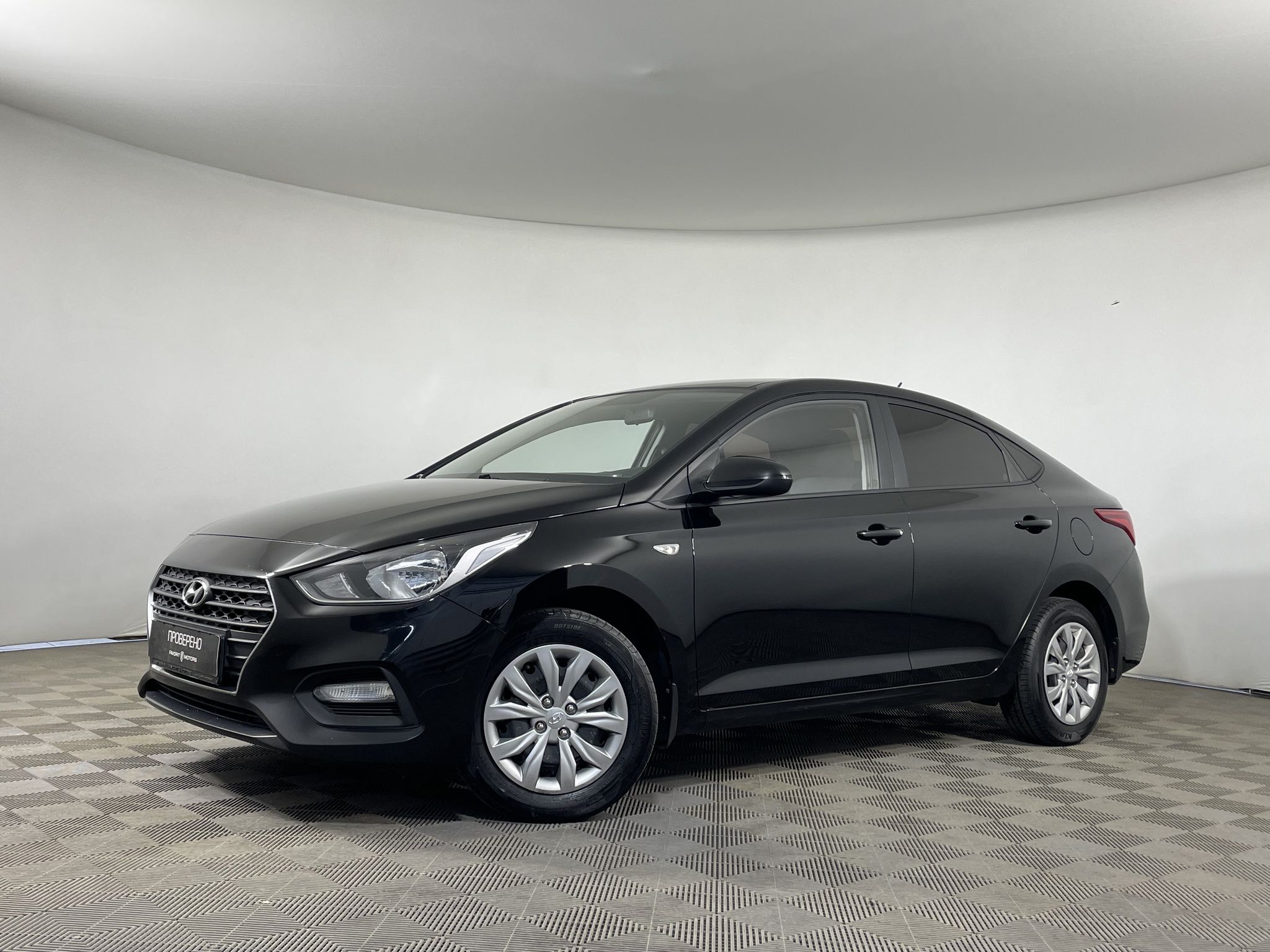 Купить Hyundai SOLARIS 2018 года с пробегом 69 300 км в Москве | Продажа  б/у Хендай Солярис седан