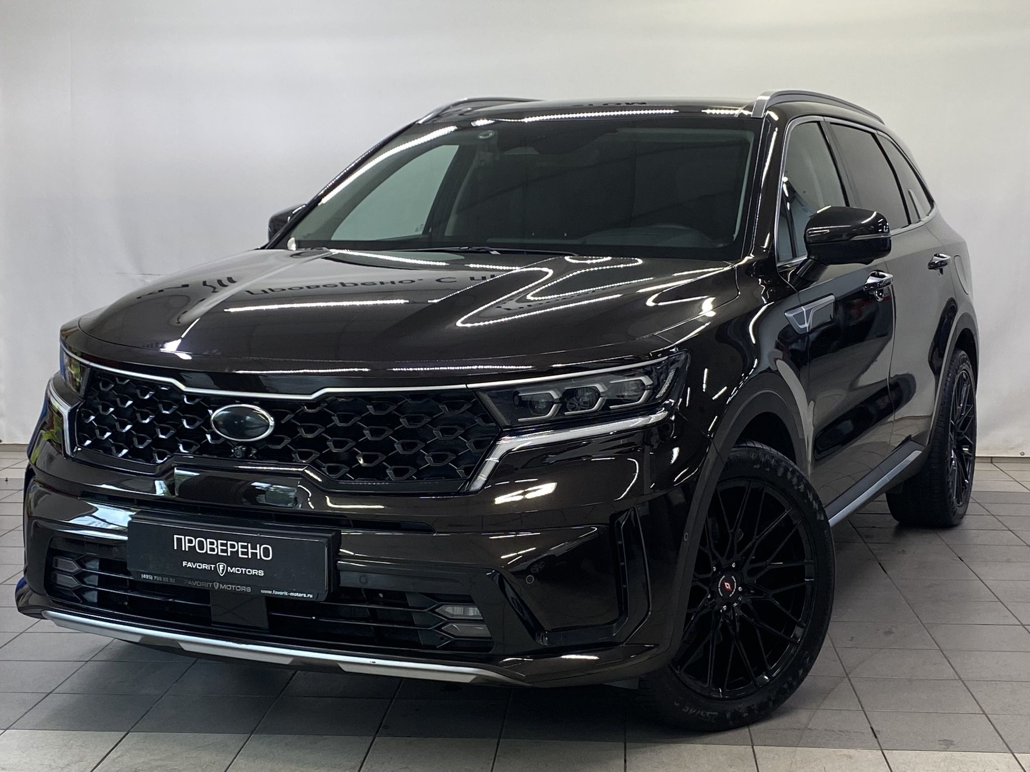 Купить б/у Kia Sorento (Киа Соренто) 2.2 (198 л.с.) универсал 2020 года с  пробегом 54 243 км в Москве