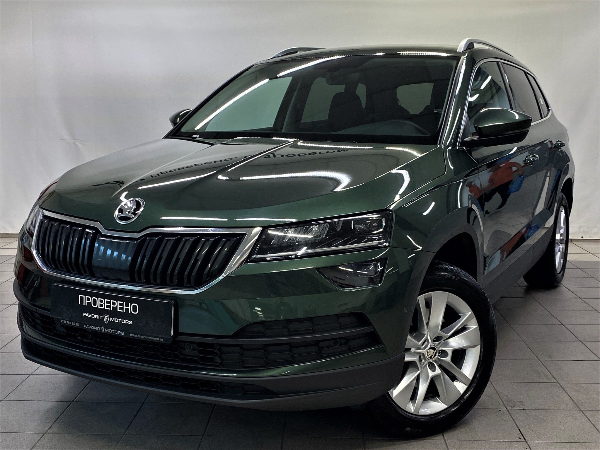 Купить Skoda KAROQ 2021 года с пробегом 34 641 км в Москве | Продажа б/у  Шкода KAROQ кроссовер