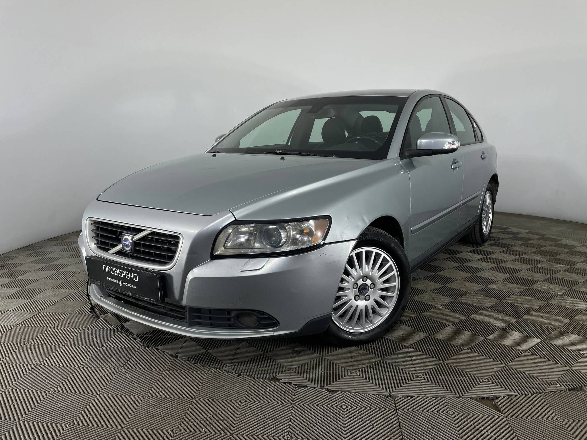 Volvo S40