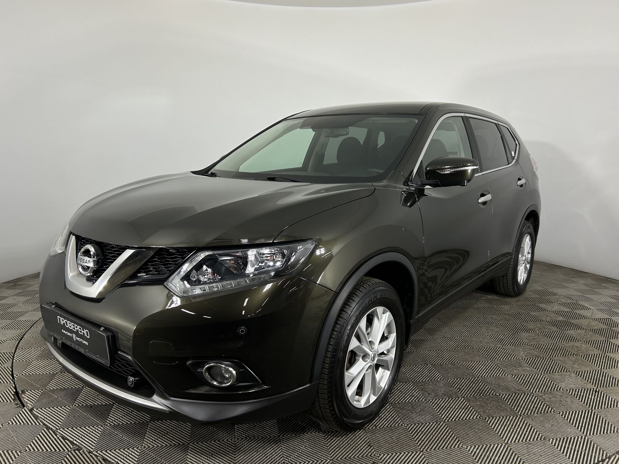 NISSAN X-TRAIL