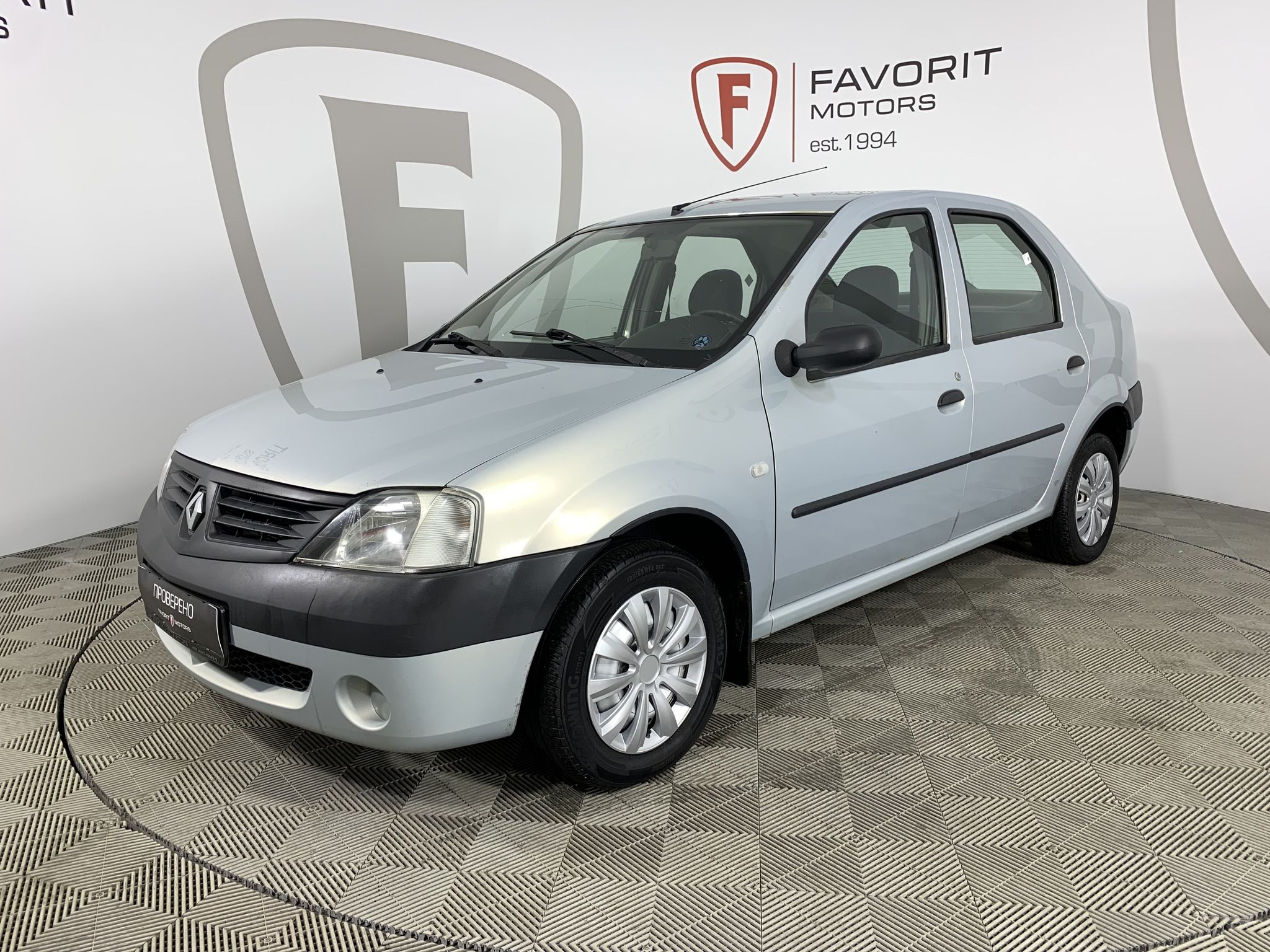 Renault LOGAN