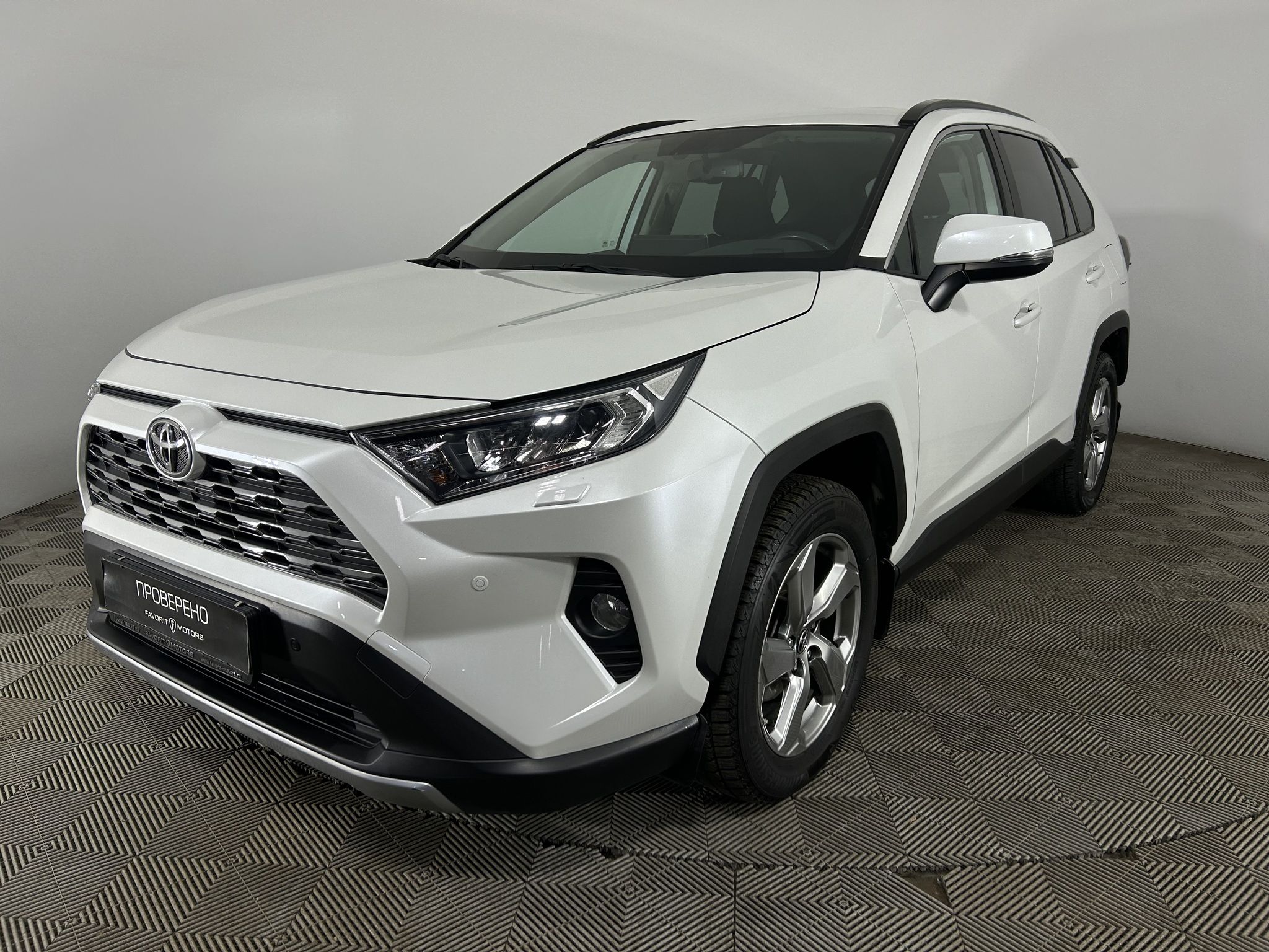 TOYOTA RAV 4