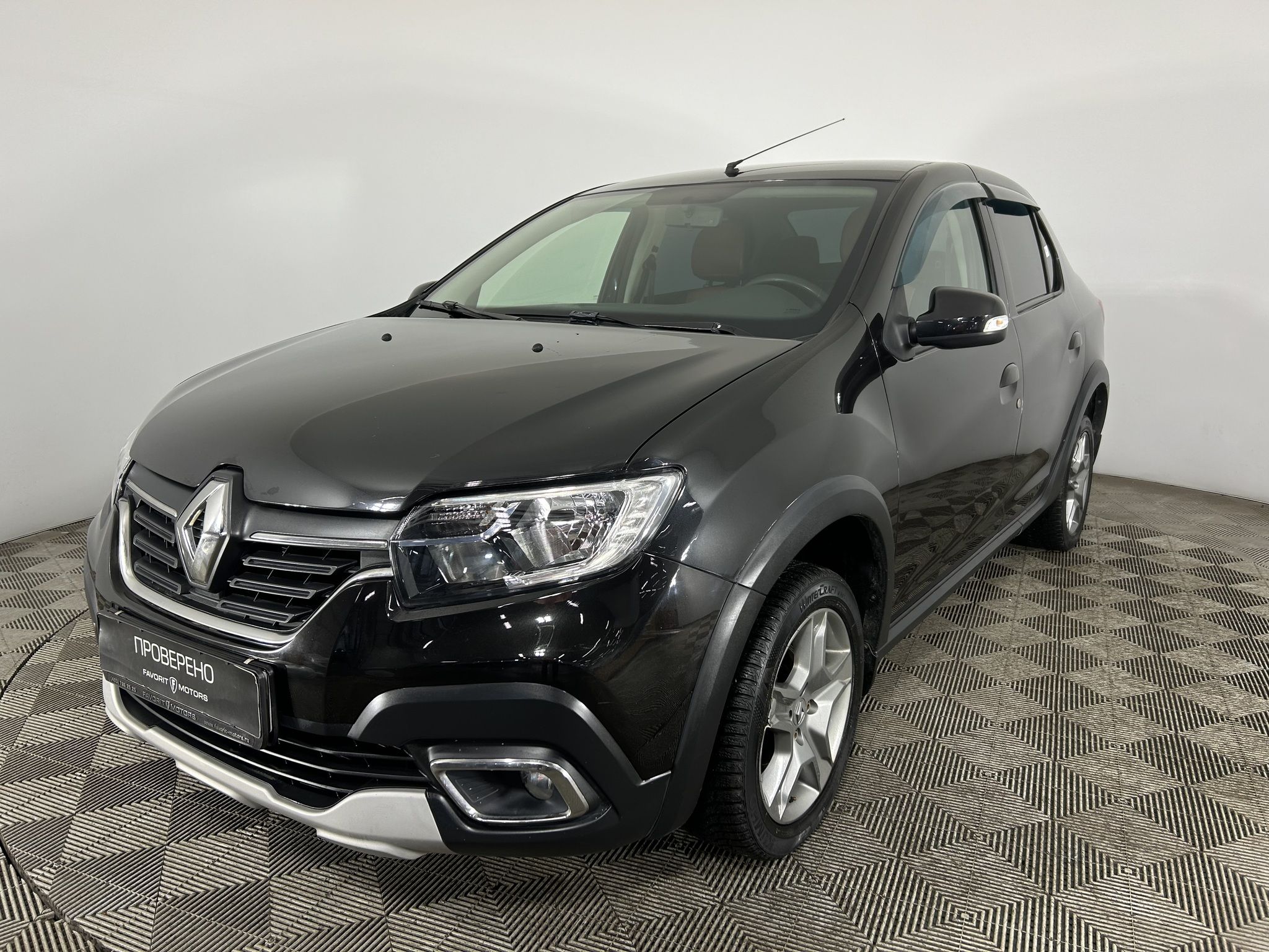 Renault LOGAN STEPWAY