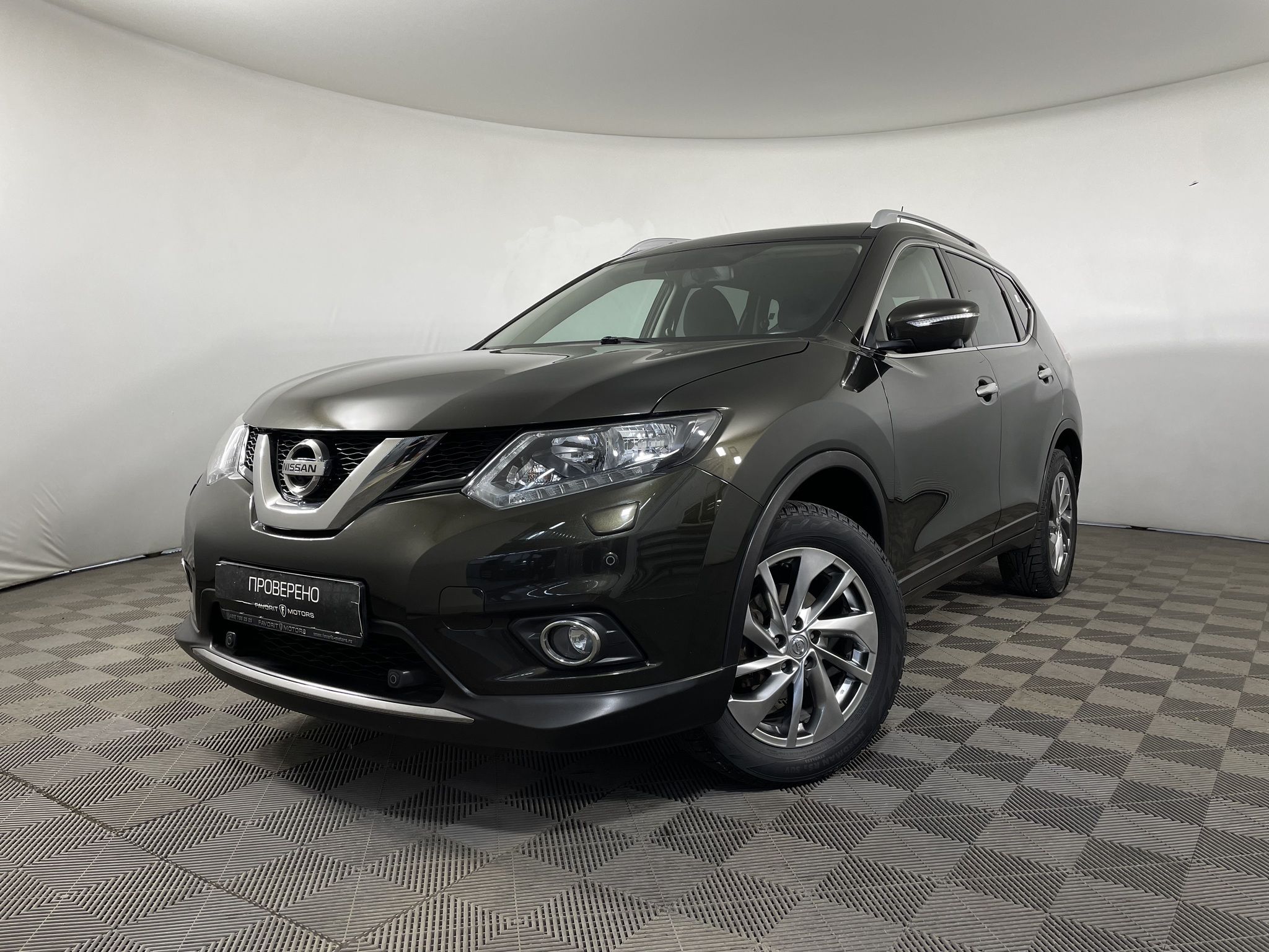 NISSAN X-TRAIL