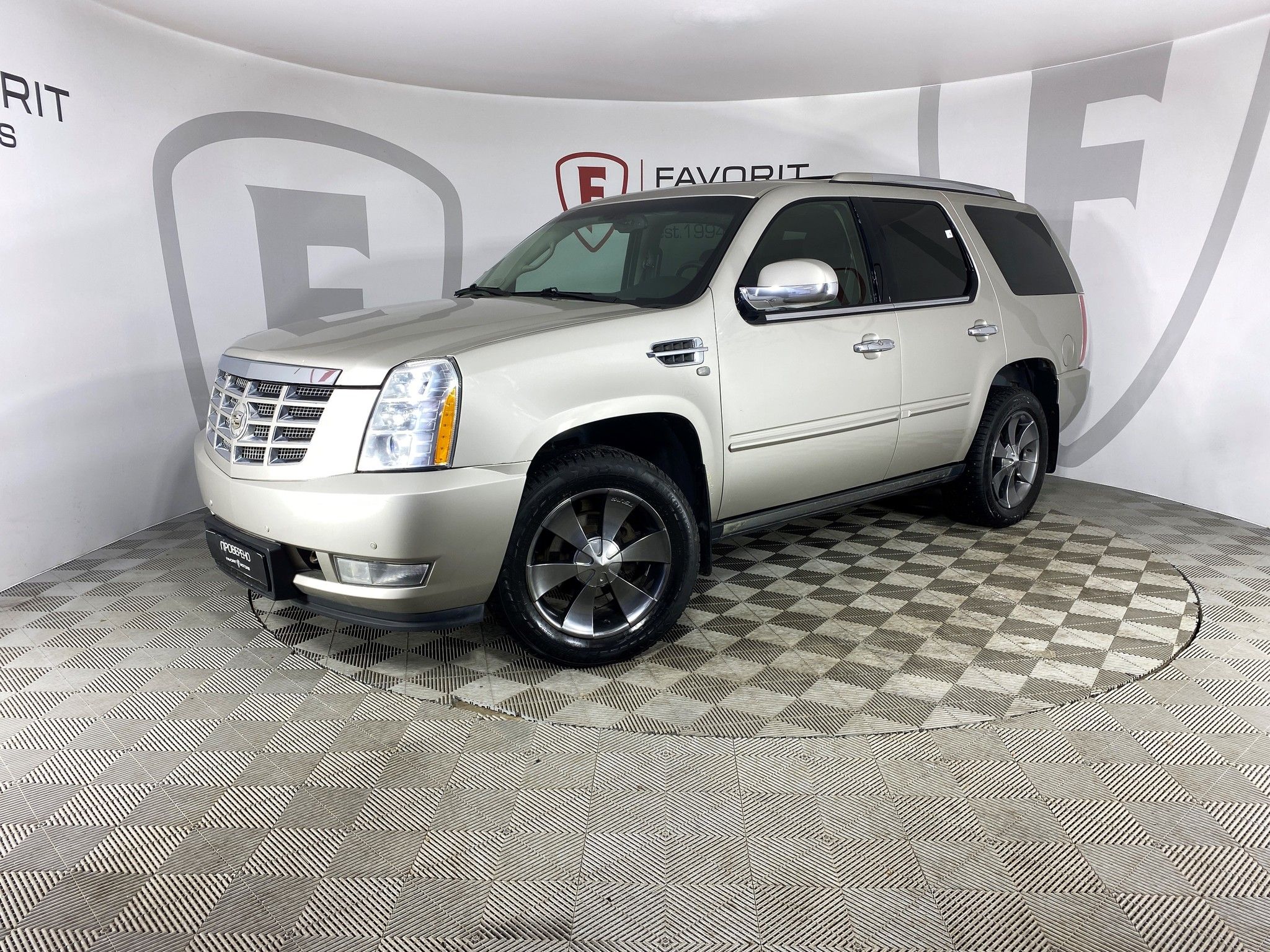 Cadillac ESCALADE