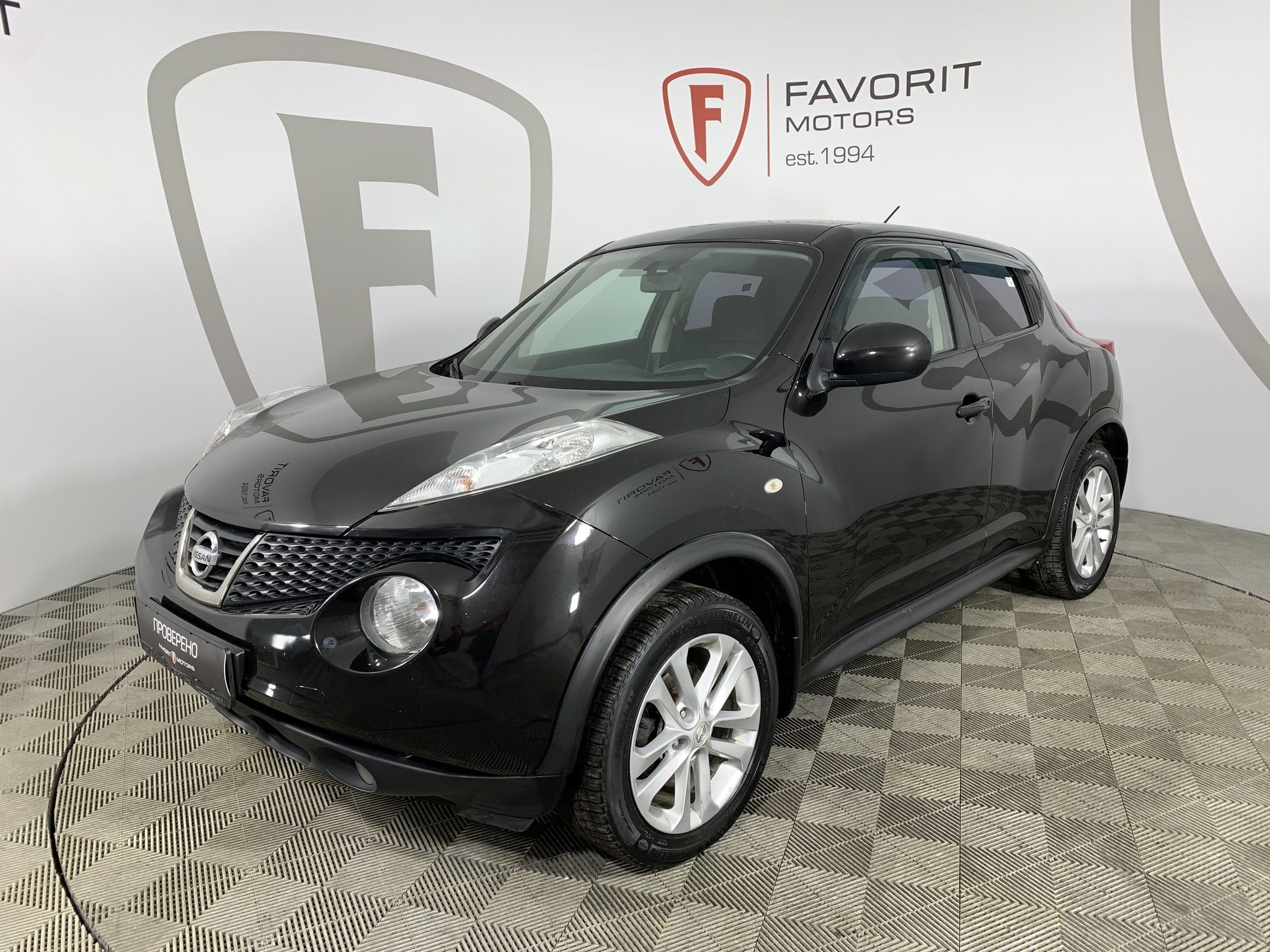 NISSAN JUKE