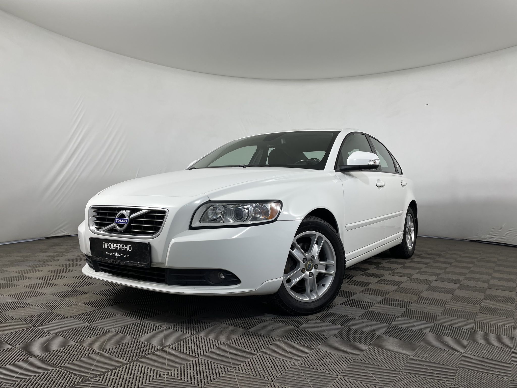 Volvo S40