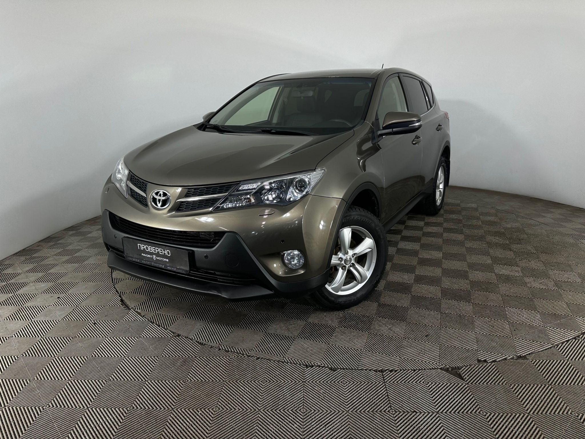 TOYOTA RAV4