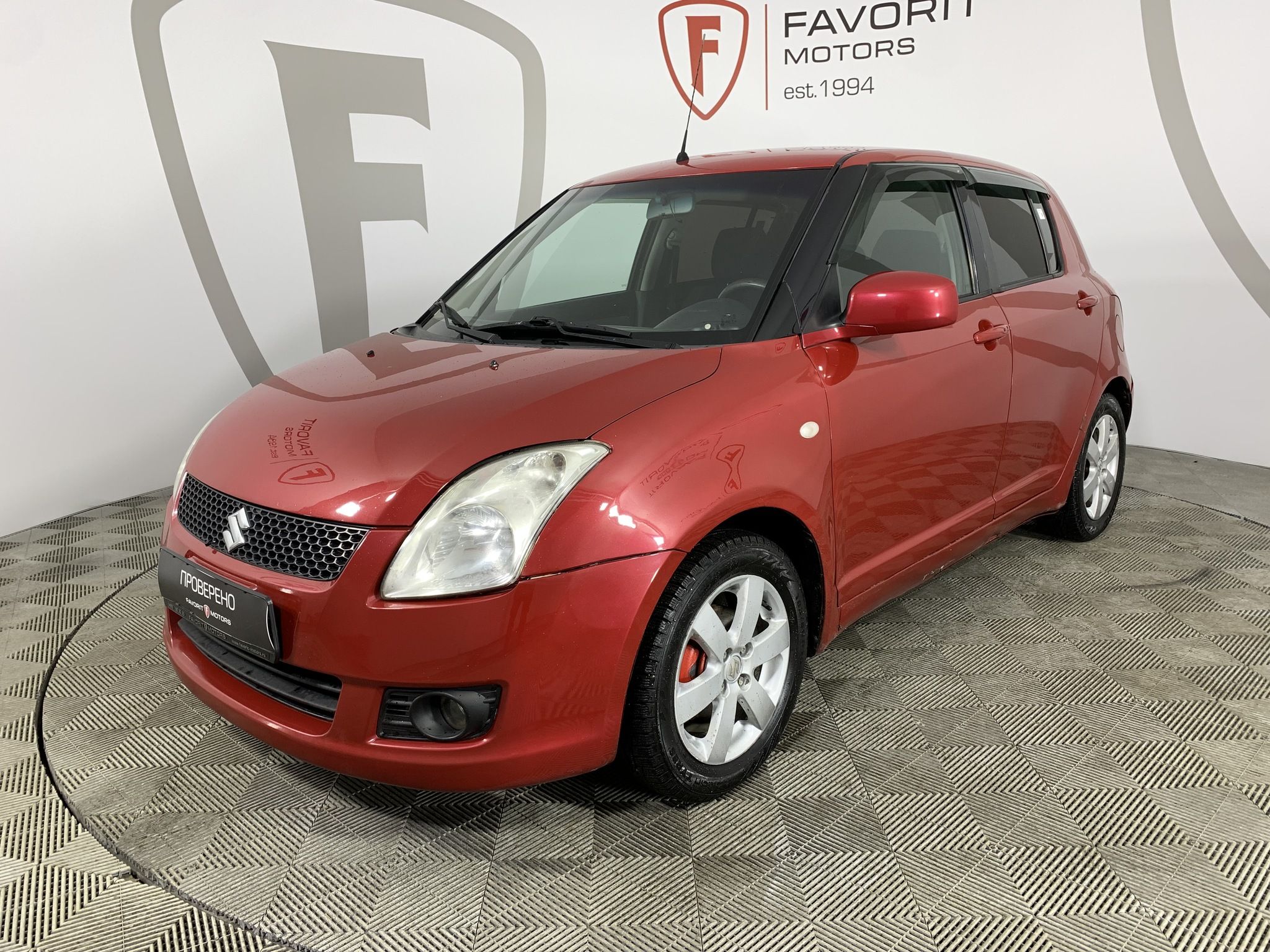 SUZUKI SWIFT