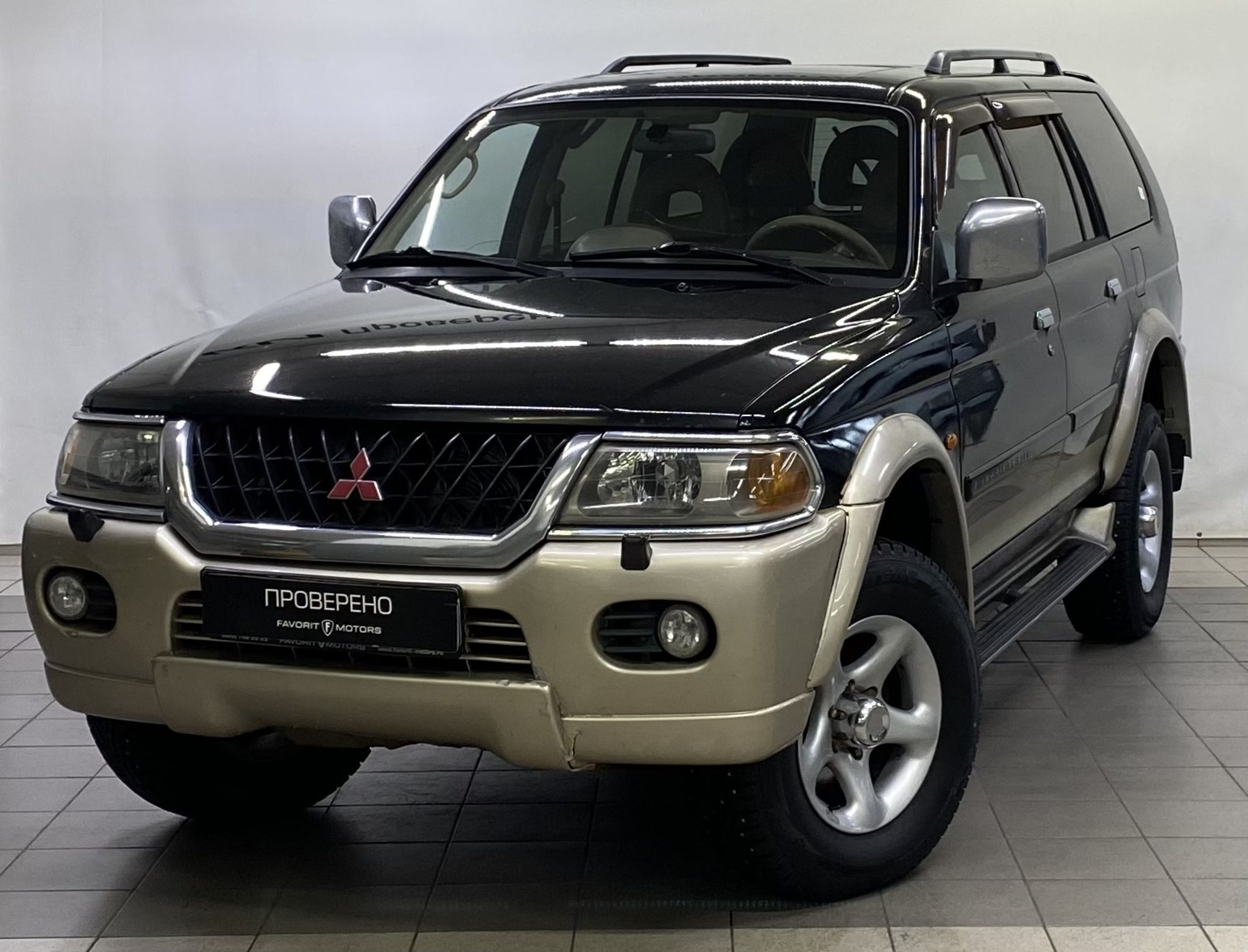 MITSUBISHI PAJERO SPORT