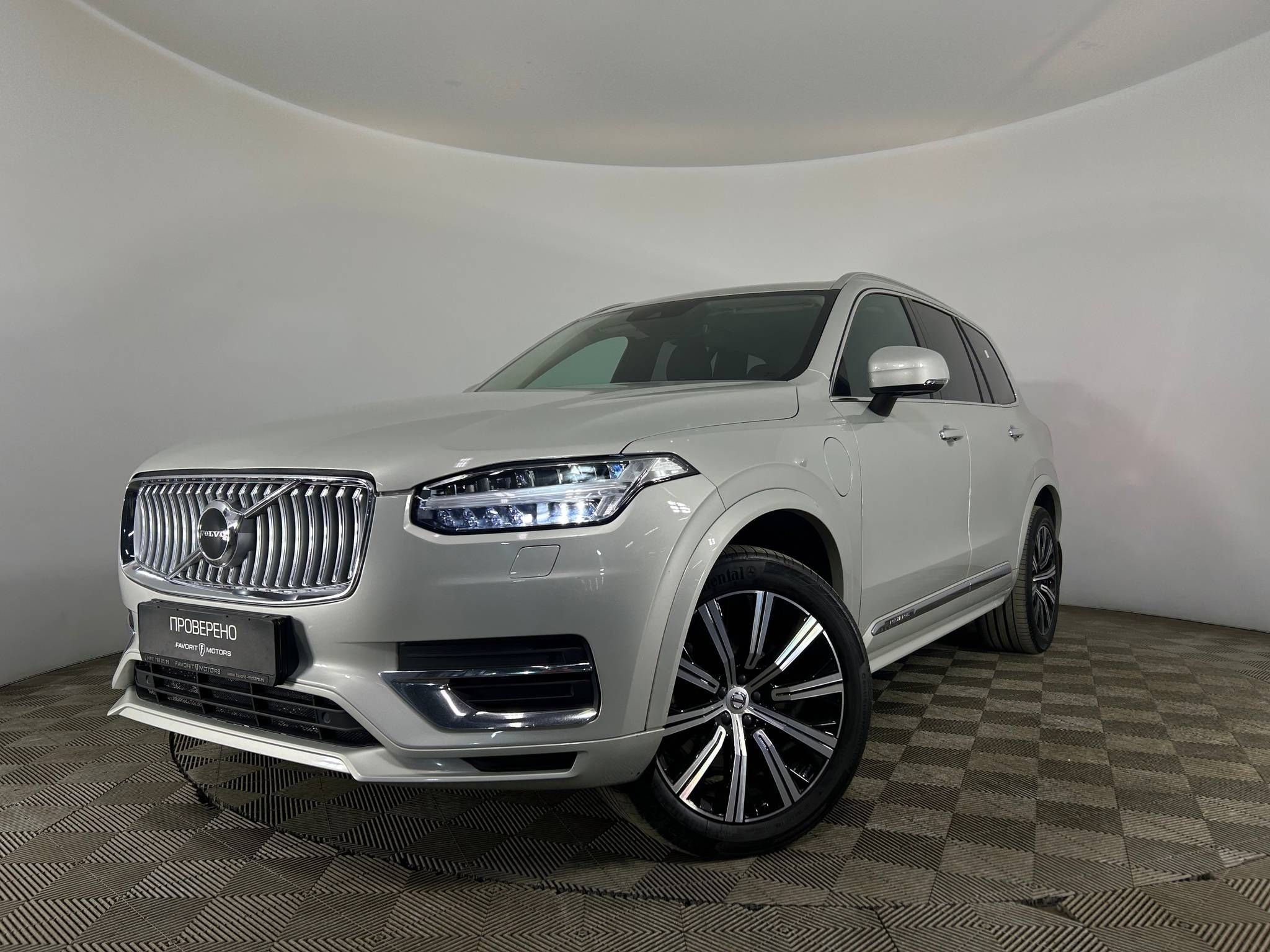 Volvo XC90 / XC90
