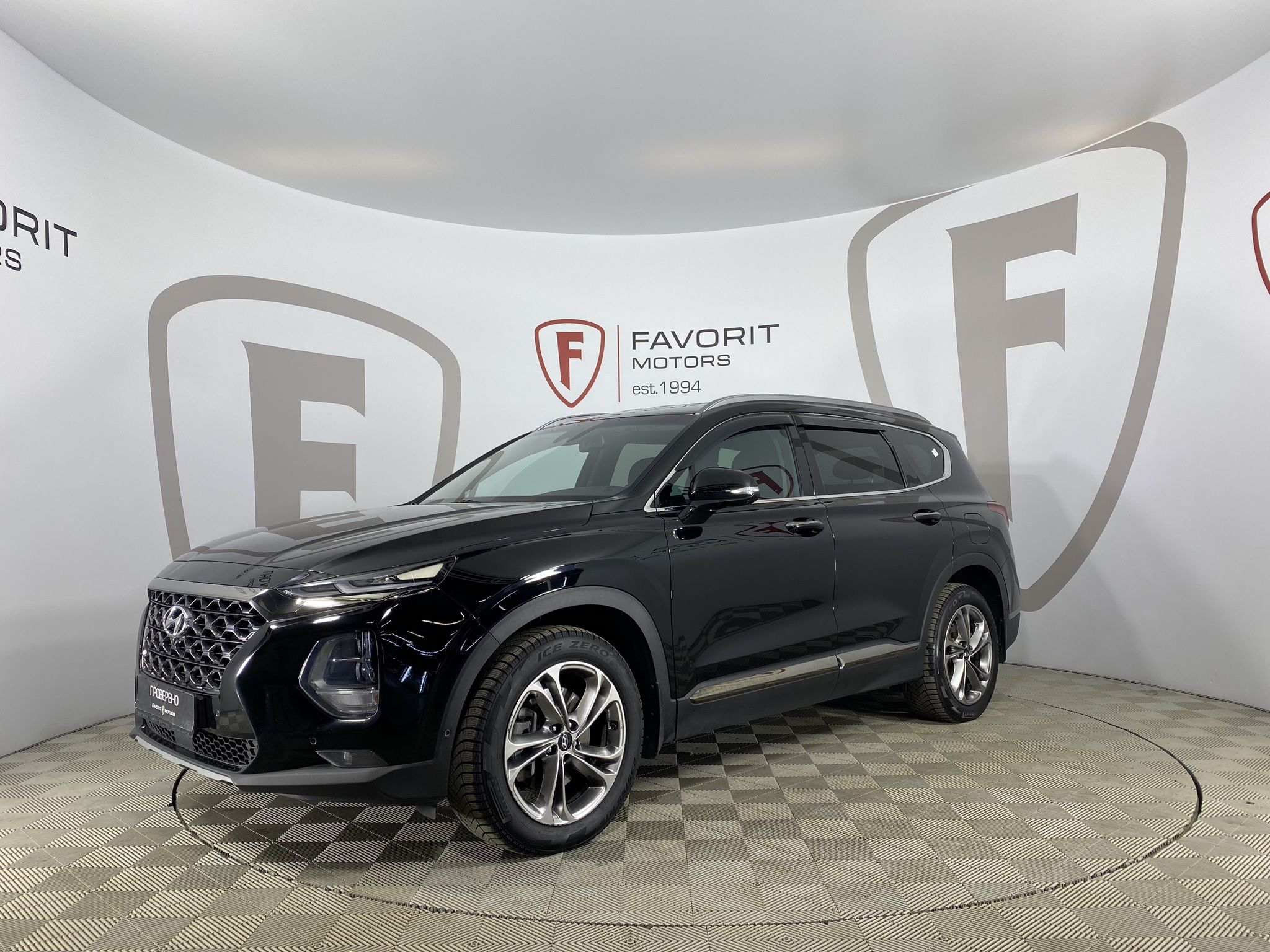 Hyundai SANTA FE