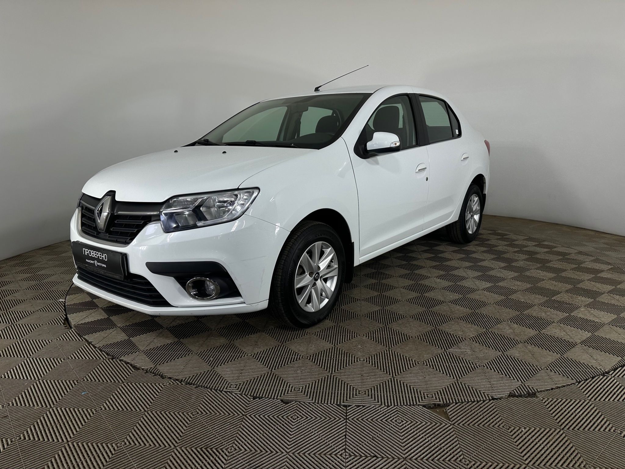 Renault LOGAN