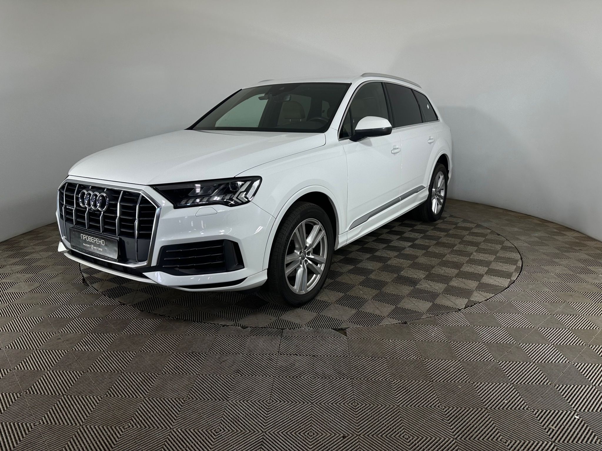AUDI Q7