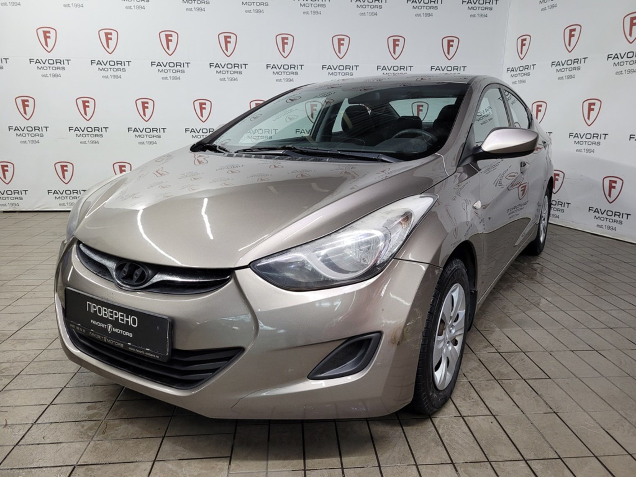 Hyundai ELANTRA