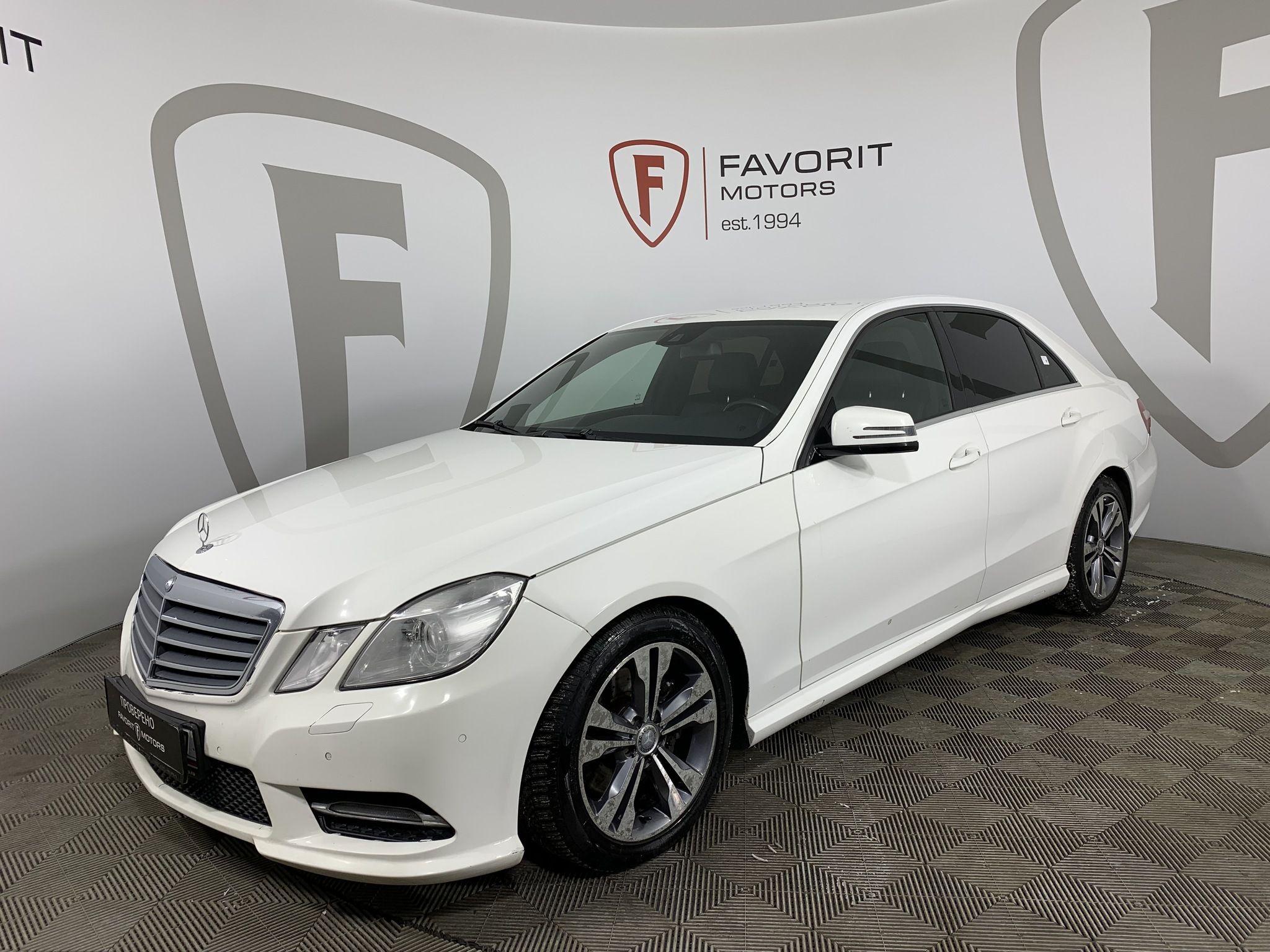 MERCEDES-BENZ E-КЛАСС