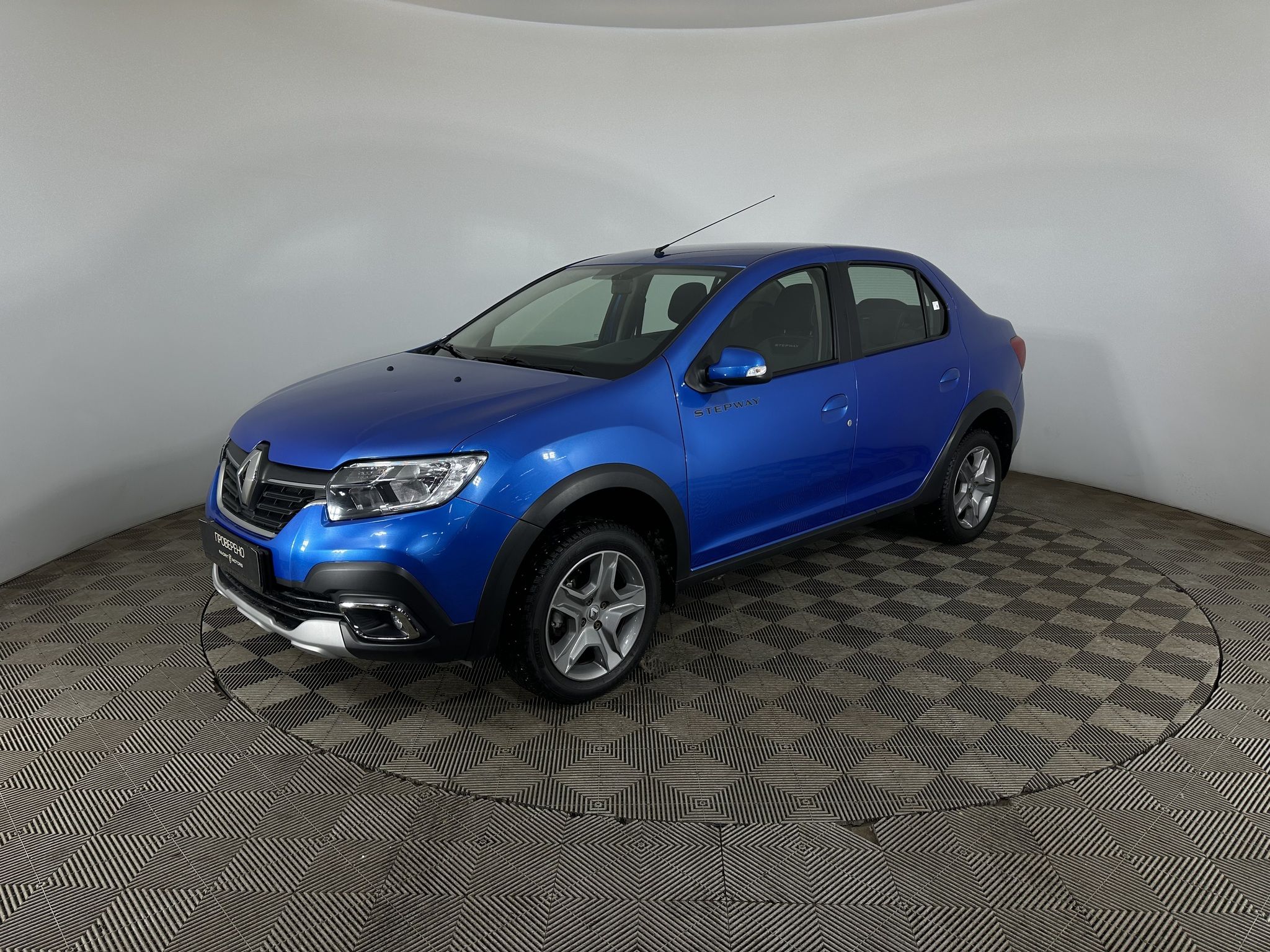 Renault LOGAN STEPWAY