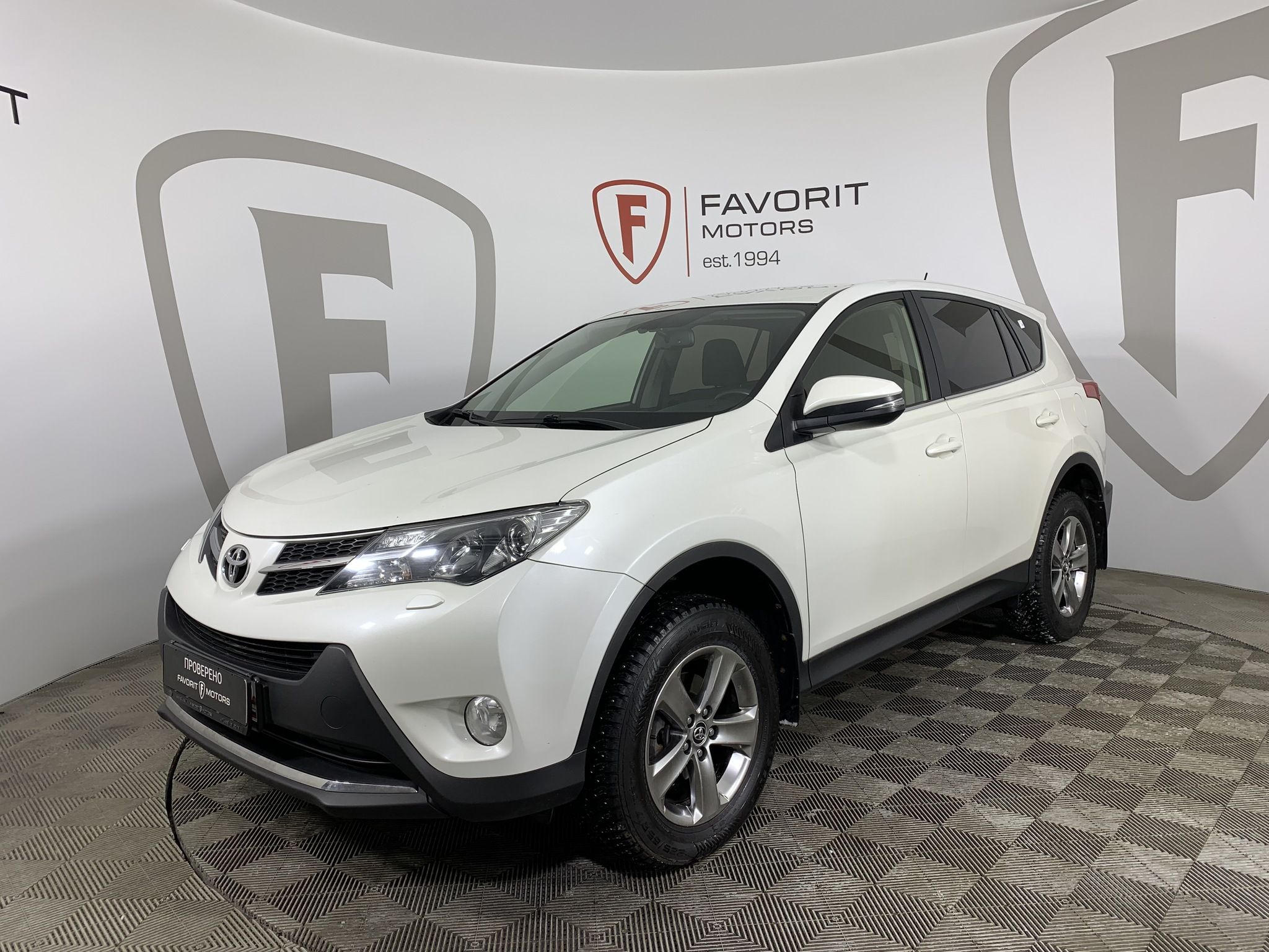 TOYOTA RAV4
