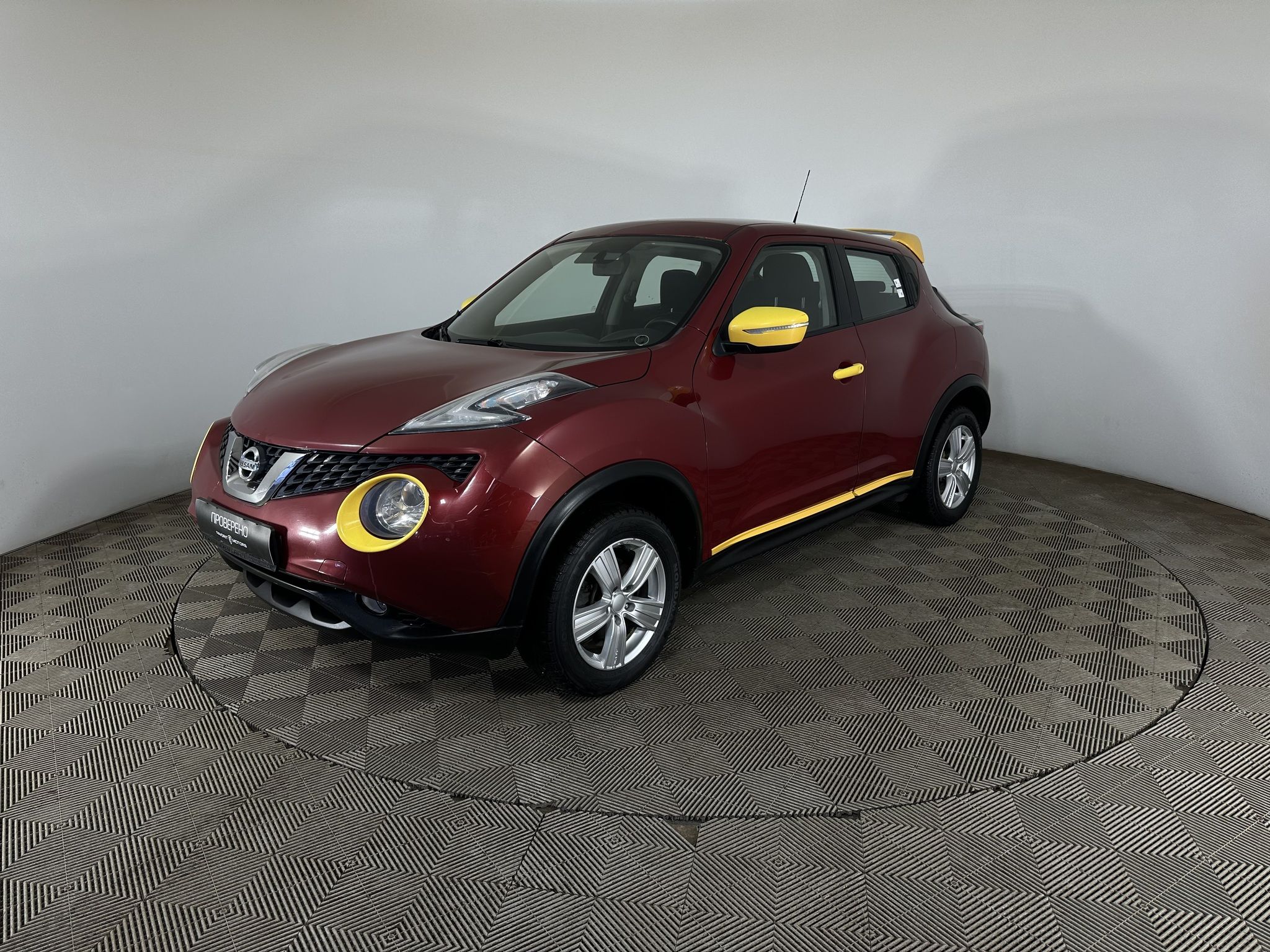 NISSAN JUKE
