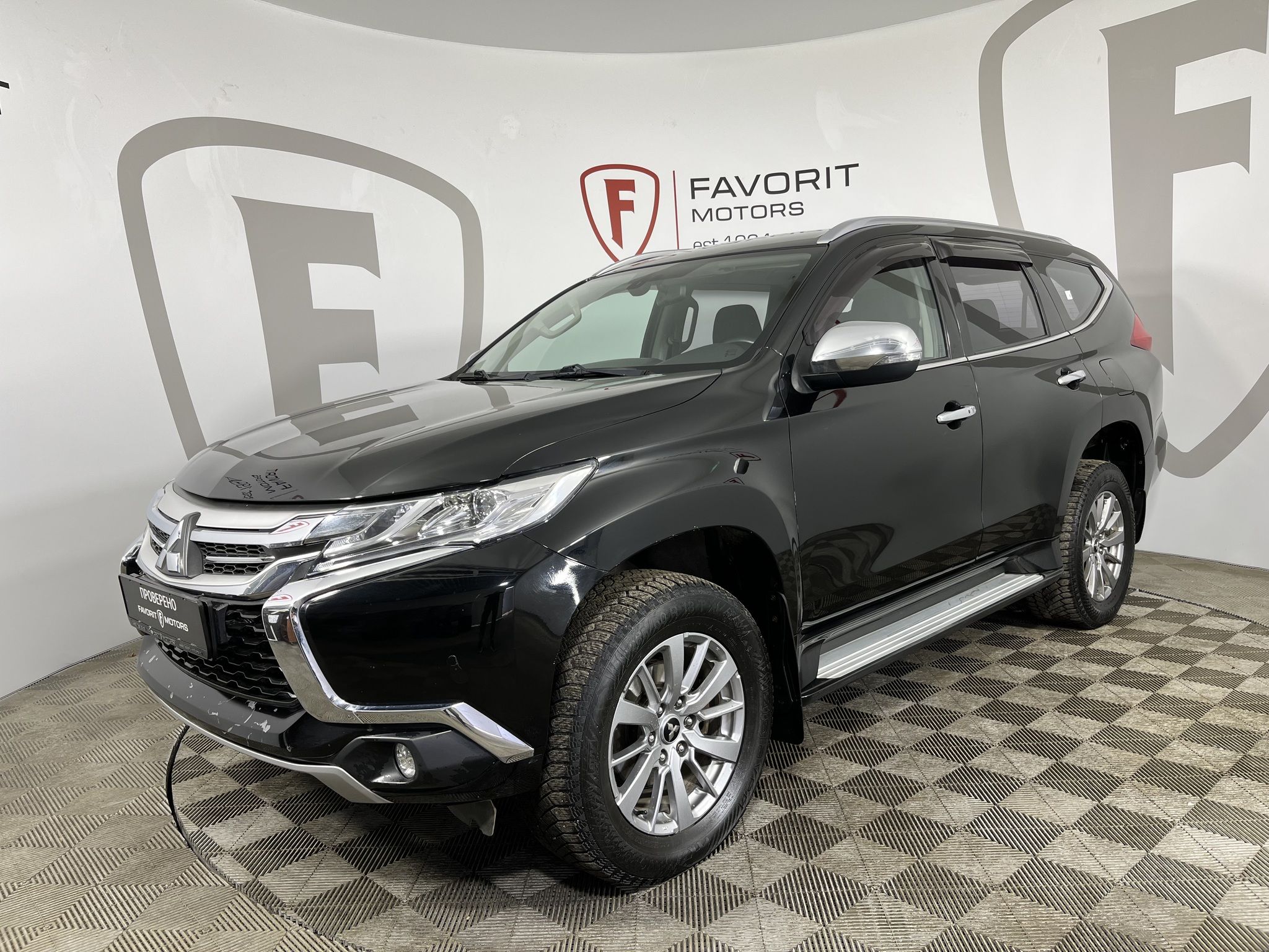 MITSUBISHI PAJERO SPORT