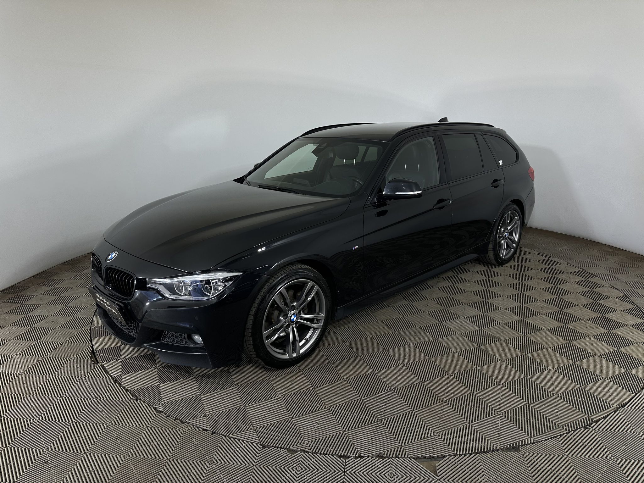 BMW 3 СЕРИИ